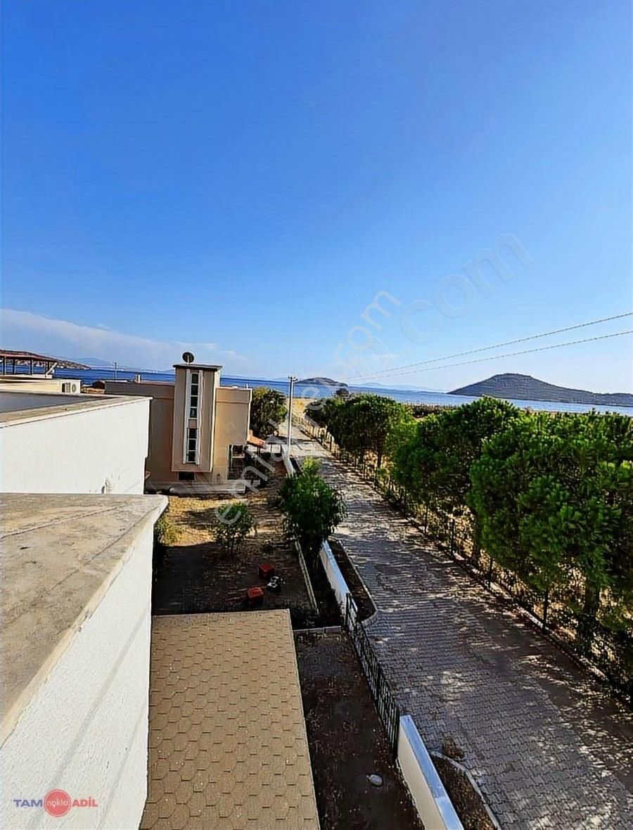 Çandarlı Gama Sitesinde Denize Yürüme Mesafesinde Satılık Villa - Görsel 20