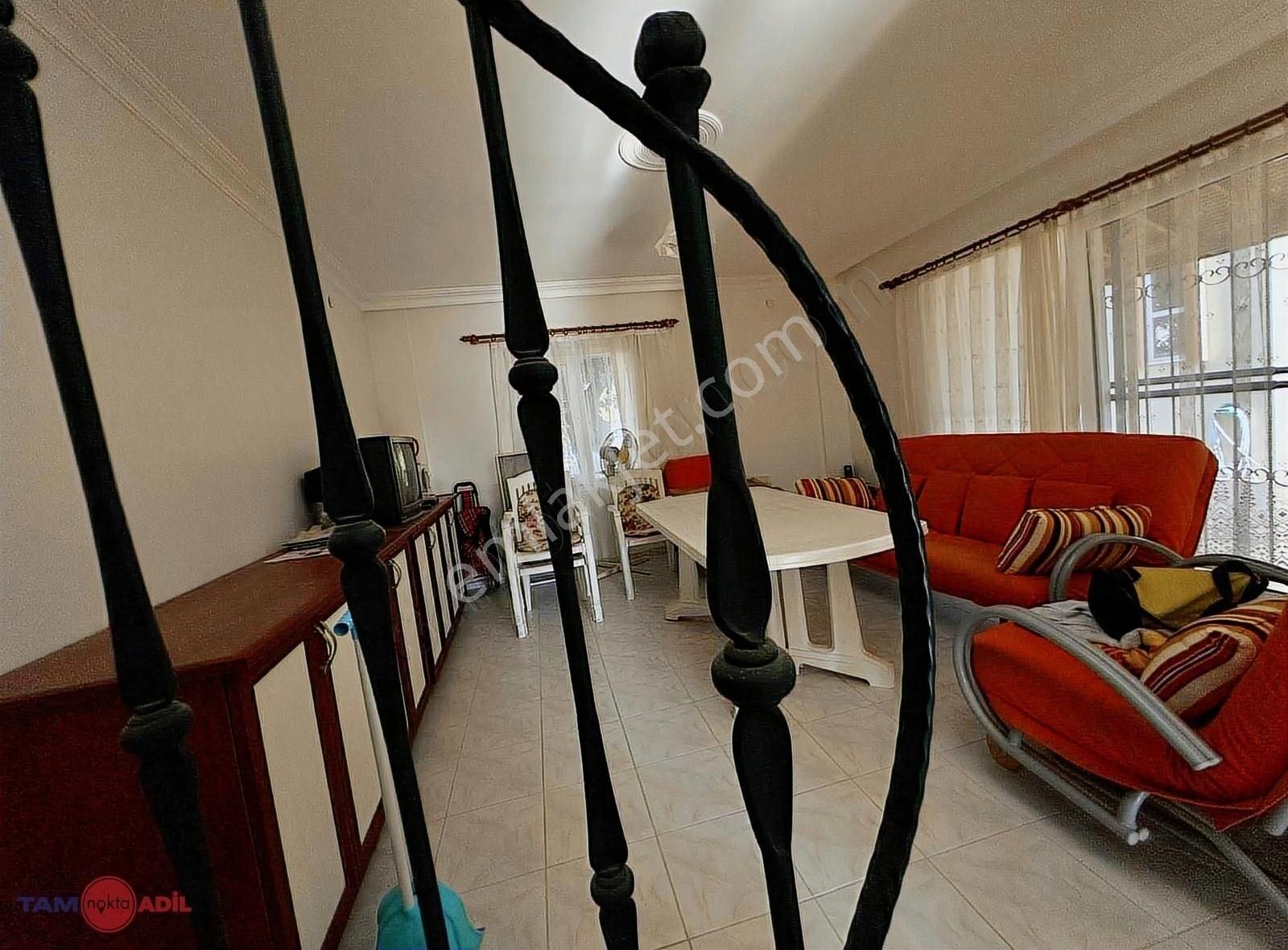 Çandarlı Gama Sitesinde Denize Yürüme Mesafesinde Satılık Villa - Görsel 11