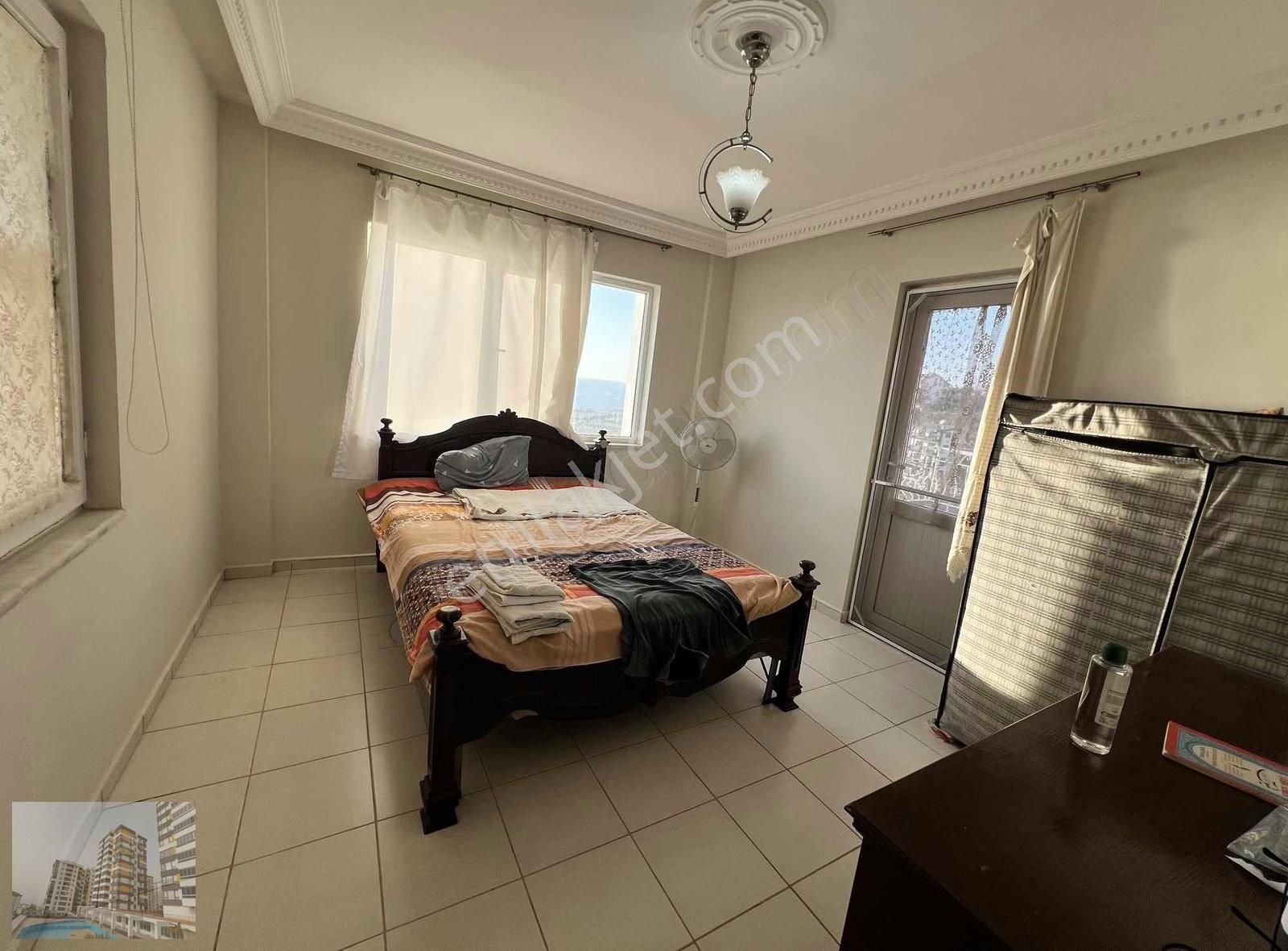 Gazi Konut Sitesinde Deniz Manzaralı Uygun Fiyata Satılık Villa - Görsel 3