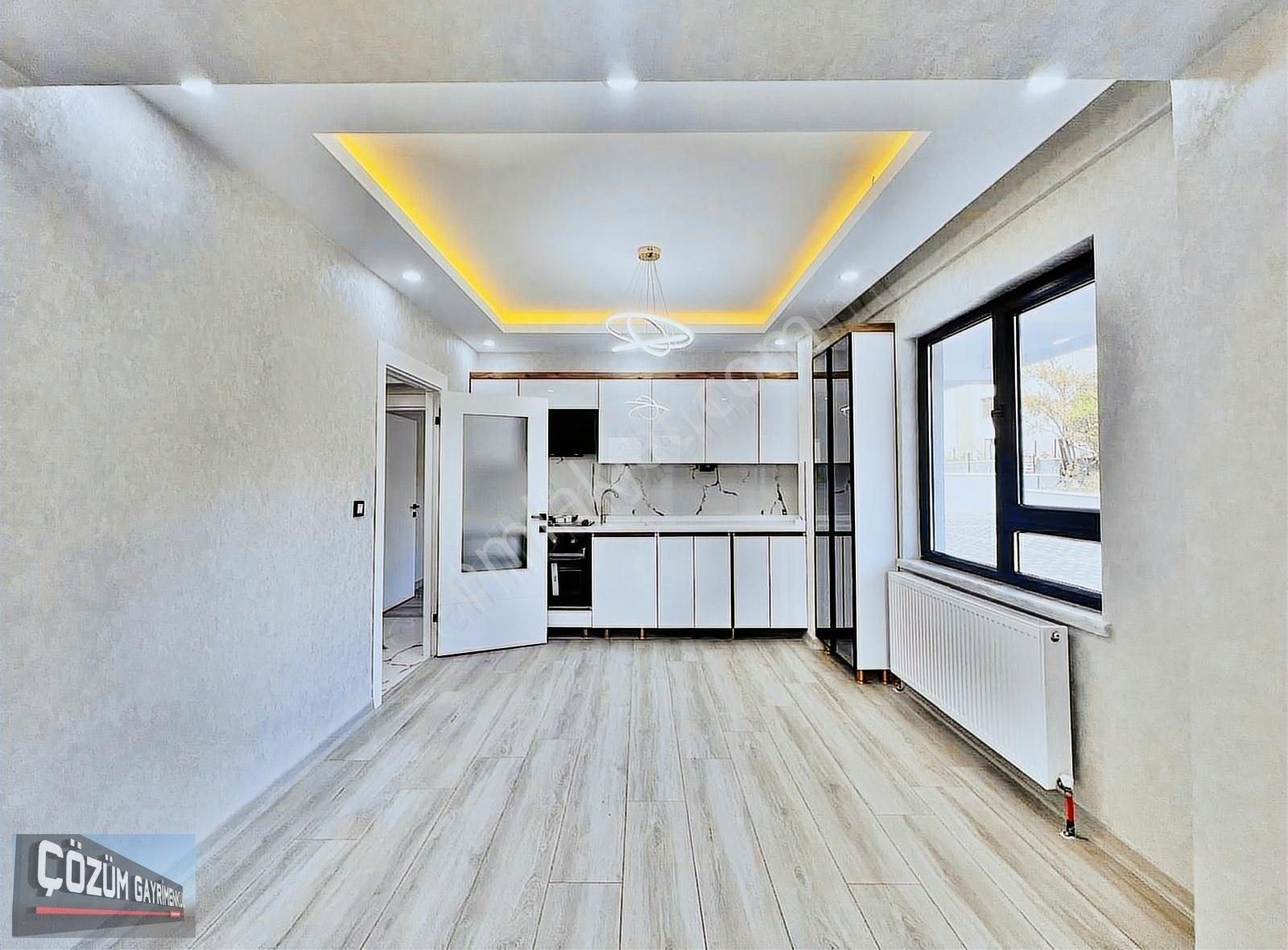 Çözüm'den Fırsat Sıfır 2+0 Full Yapılı Ön Cephe Balkonlu Daire. - Görsel 19