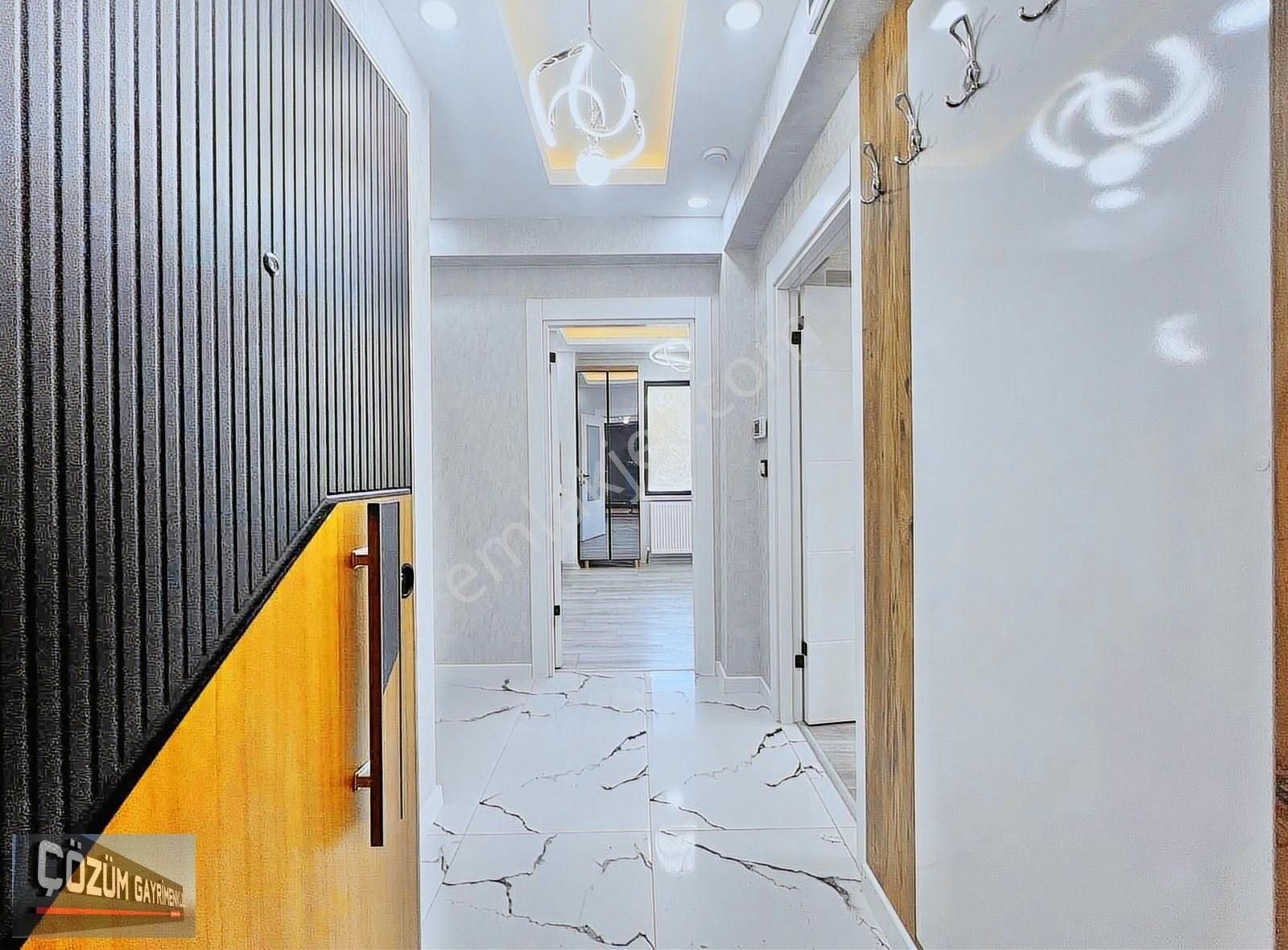 Çözüm'den Fırsat Sıfır 2+0 Full Yapılı Ön Cephe Balkonlu Daire. - Görsel 22