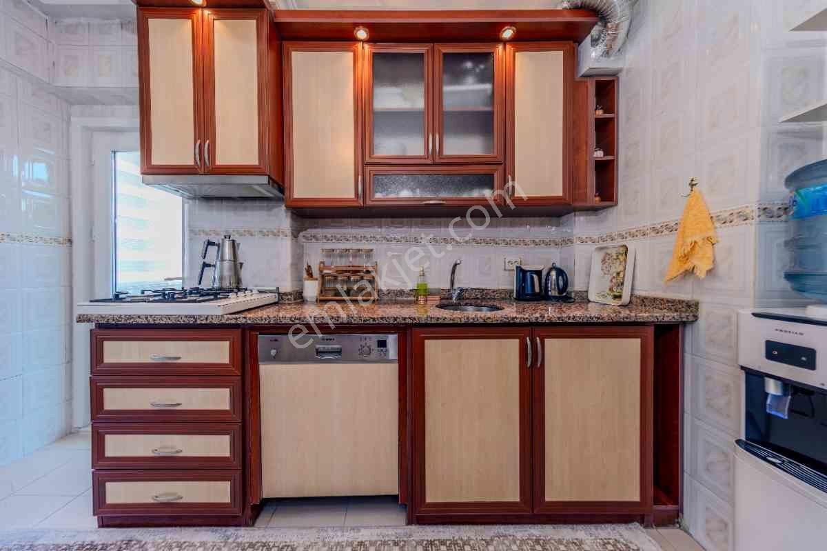 Gaziosmanpaşa Merkezde 3+2 Dubleks Daire - Görsel 7