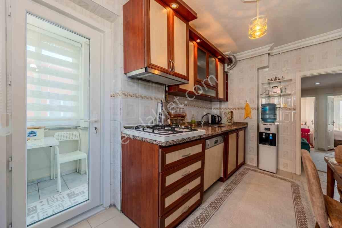 Gaziosmanpaşa Merkezde 3+2 Dubleks Daire - Görsel 6