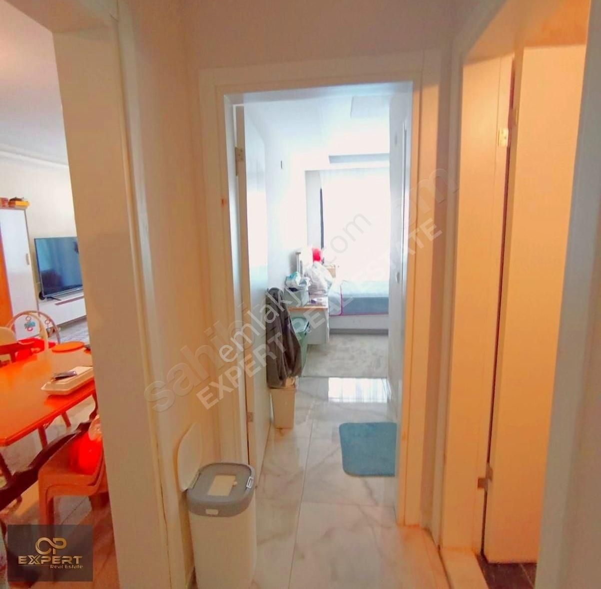 Kuşadası Merkezde Havuzlu Sitede Yeni Daire - Görsel 3