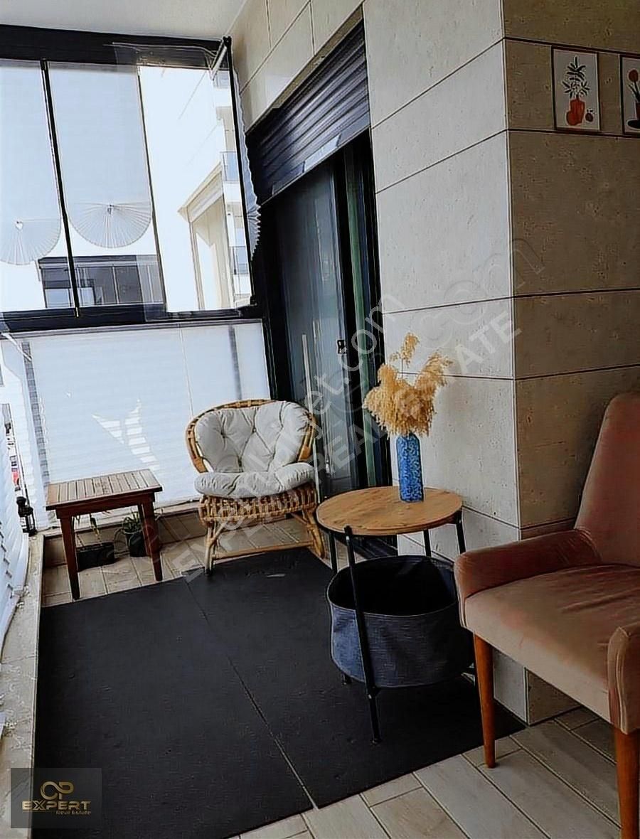 Kuşadası Merkezde Havuzlu Sitede Yeni Daire - Görsel 13