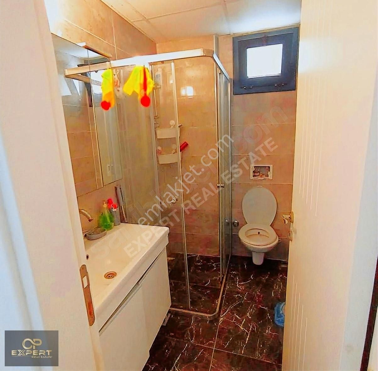 Kuşadası Merkezde Havuzlu Sitede Yeni Daire - Görsel 14