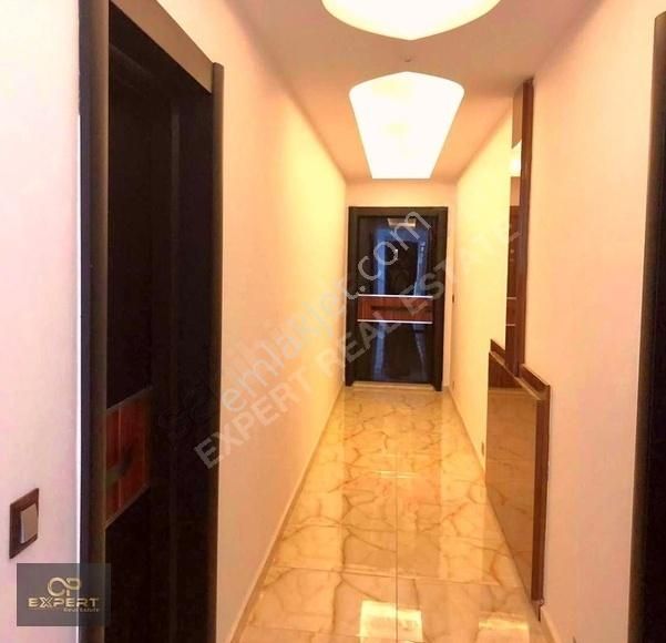 Kuşadası Merkezde Havuzlu Sitede Satılık Daire - Görsel 11