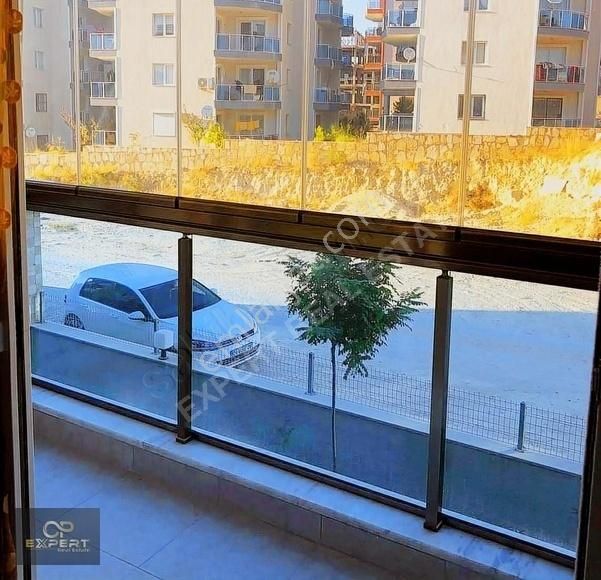 Kuşadası Merkezde Havuzlu Sitede Satılık Daire - Görsel 9