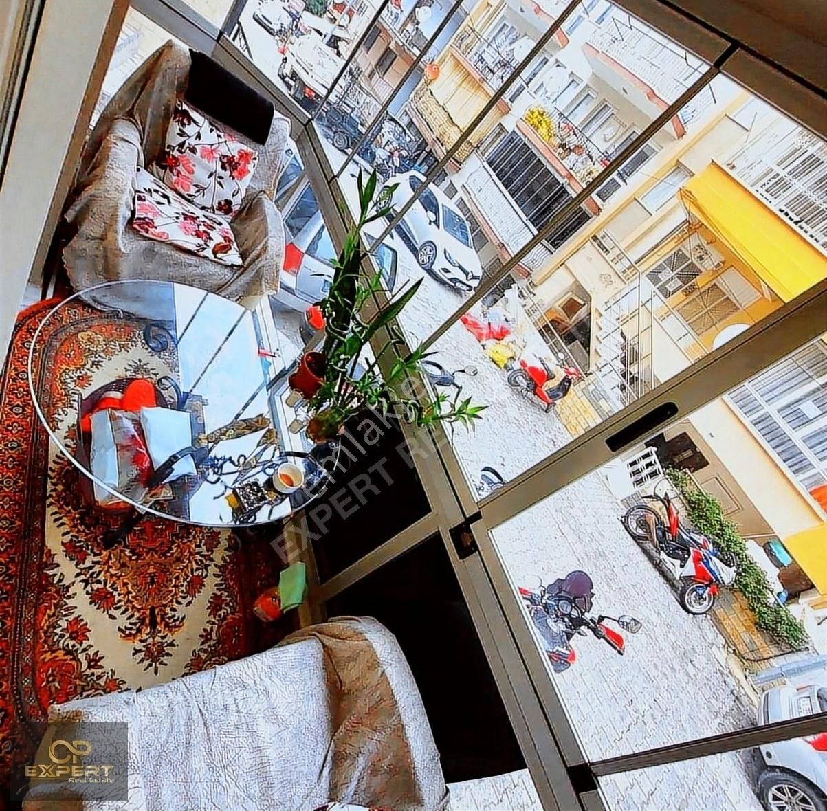 Kuşadası Merkezde Sahile Yürüme Mesafesinde Masrafsız Daire - Görsel 19