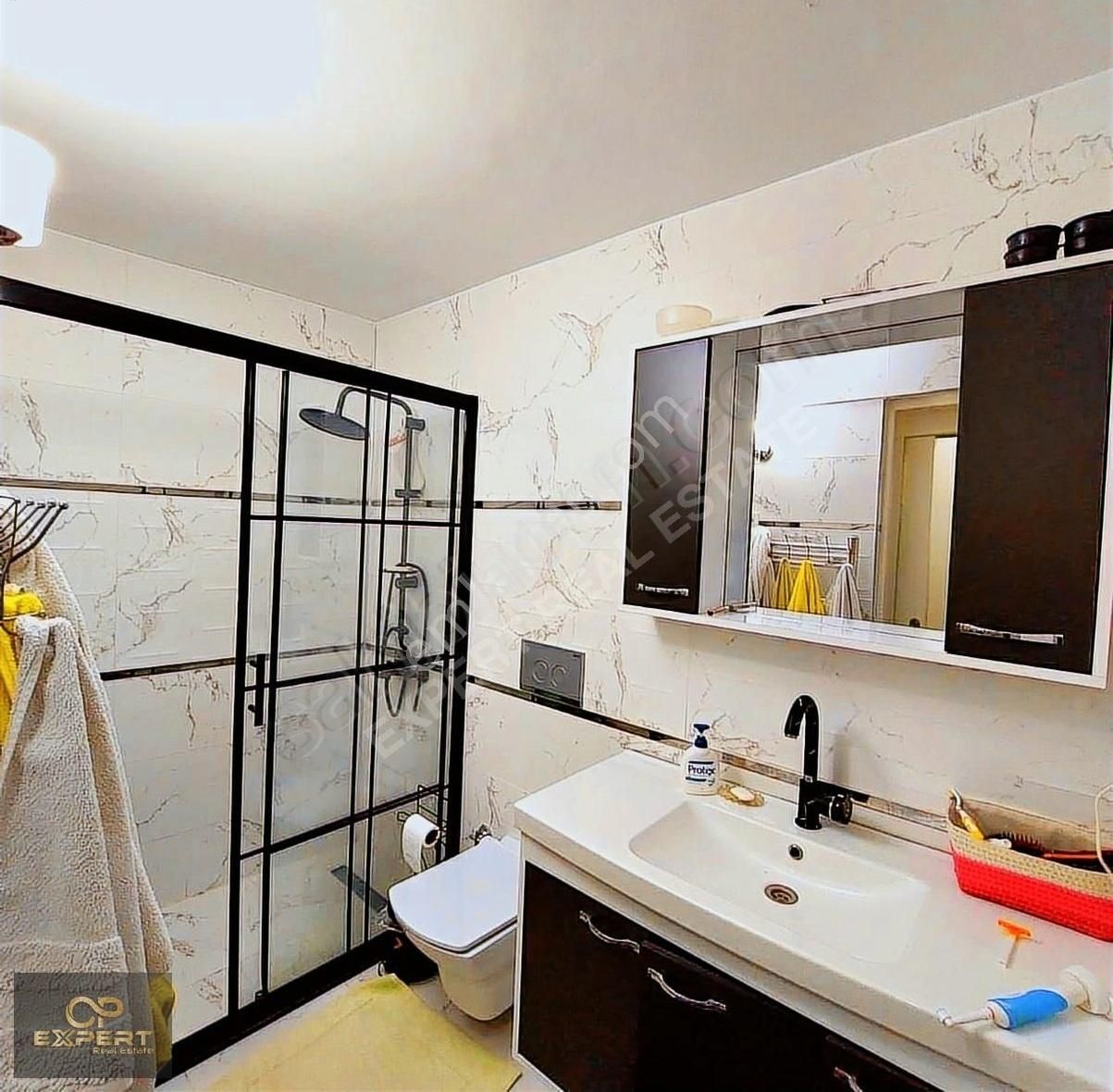 Kuşadası Merkezde Sahile Yürüme Mesafesinde Masrafsız Daire - Görsel 16