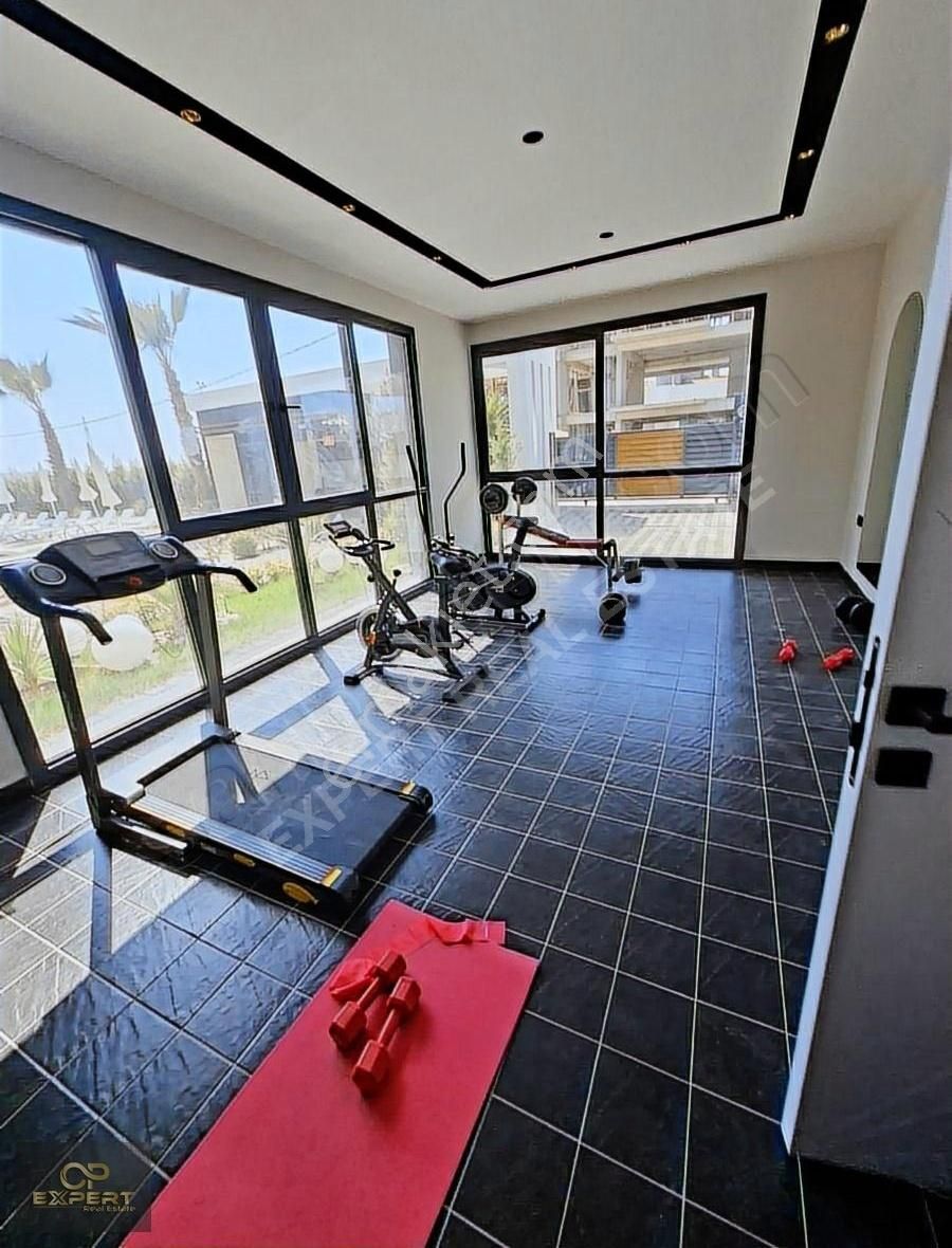 Kuşadası Ata Mahallesinde Konforlu Yaşam Alanı - Görsel 9