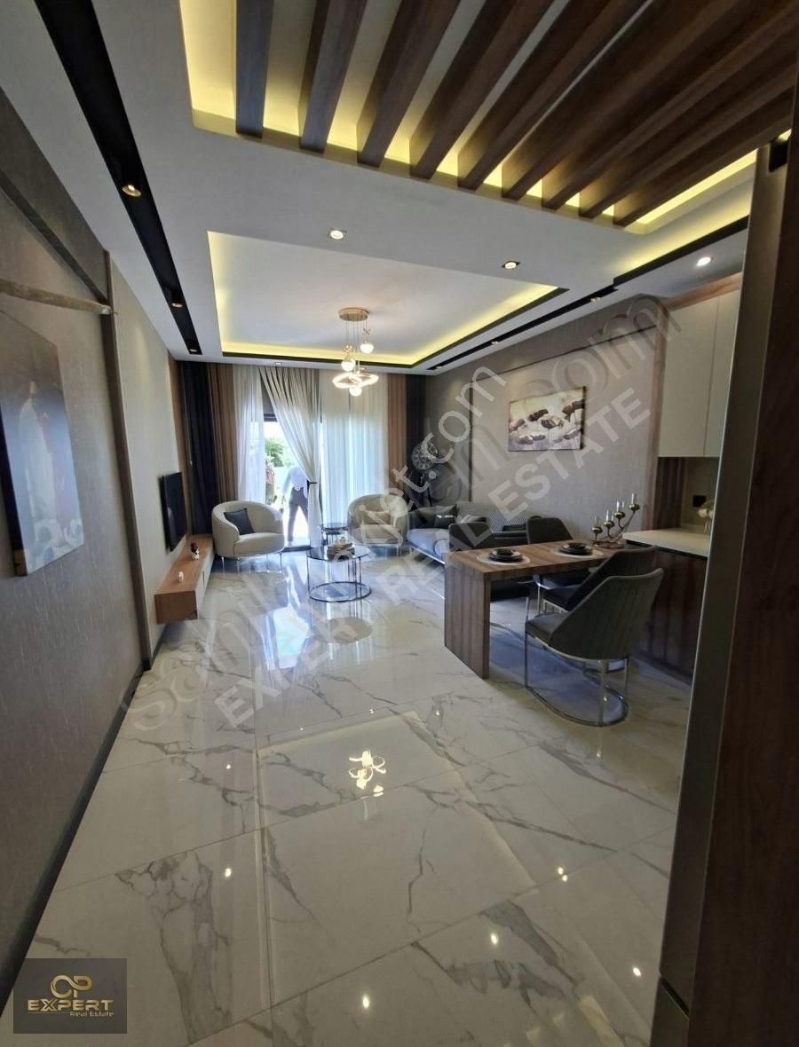 Kuşadası Ata Mahallesinde Konforlu Yaşam Alanı - Görsel 22