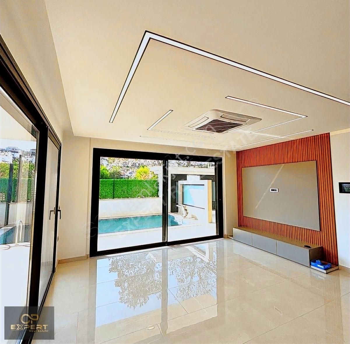 Kuşadası Kadınlar Denizinde Satılık Ultra Lüks Villa - Görsel 6