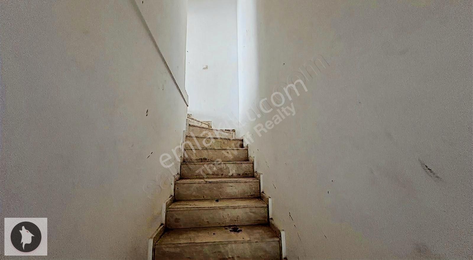 Bayraklı Gümüşpalada Satılık Dükkan Cadde Üzerinde - Görsel 2