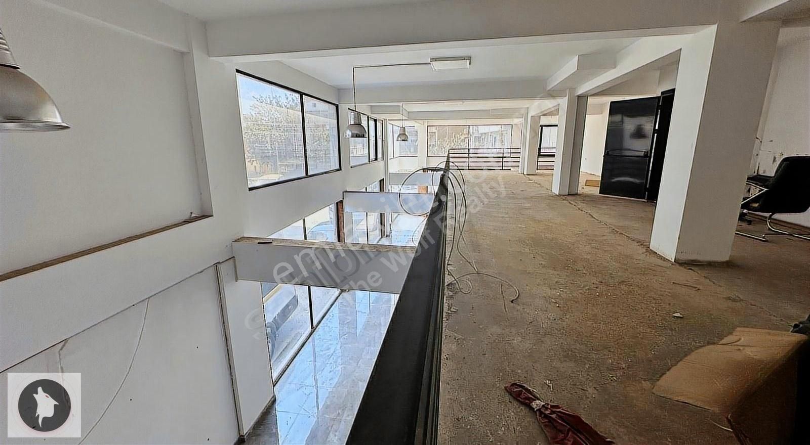 Bayraklı Gümüşpalada Satılık Dükkan Cadde Üzerinde - Görsel 9