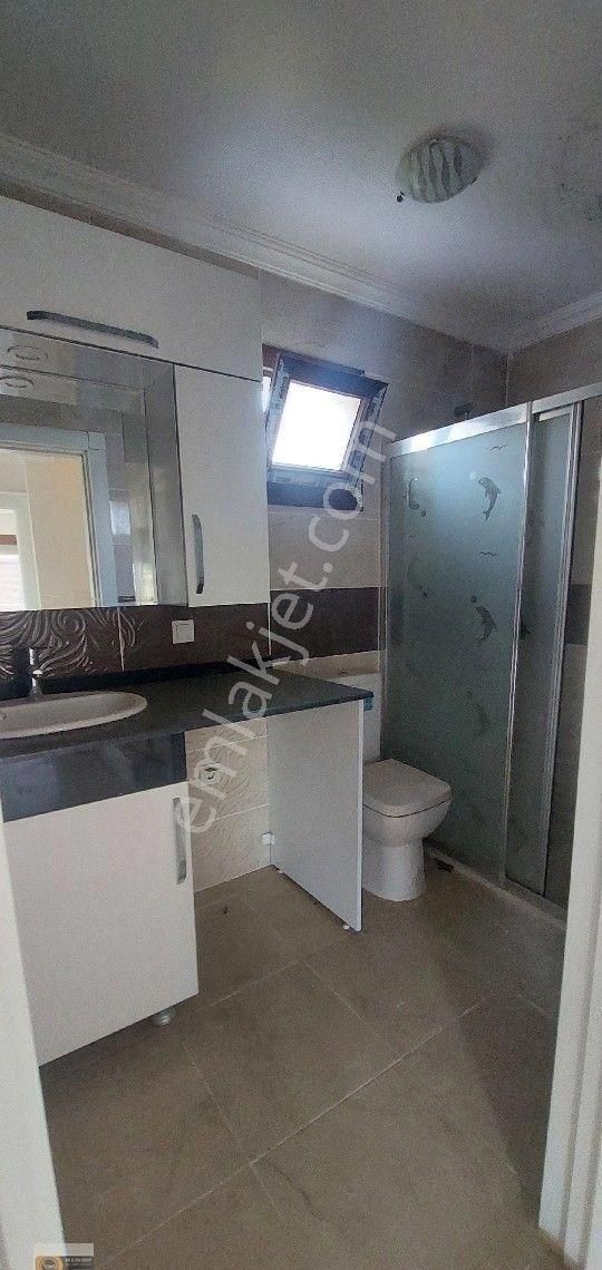 Dikili Kabakum Polyak Civarı Denize 170 Metre Site İçerisinde Deniz Manzaralı Ultralüx 5+1 Tek Villa - Görsel 28