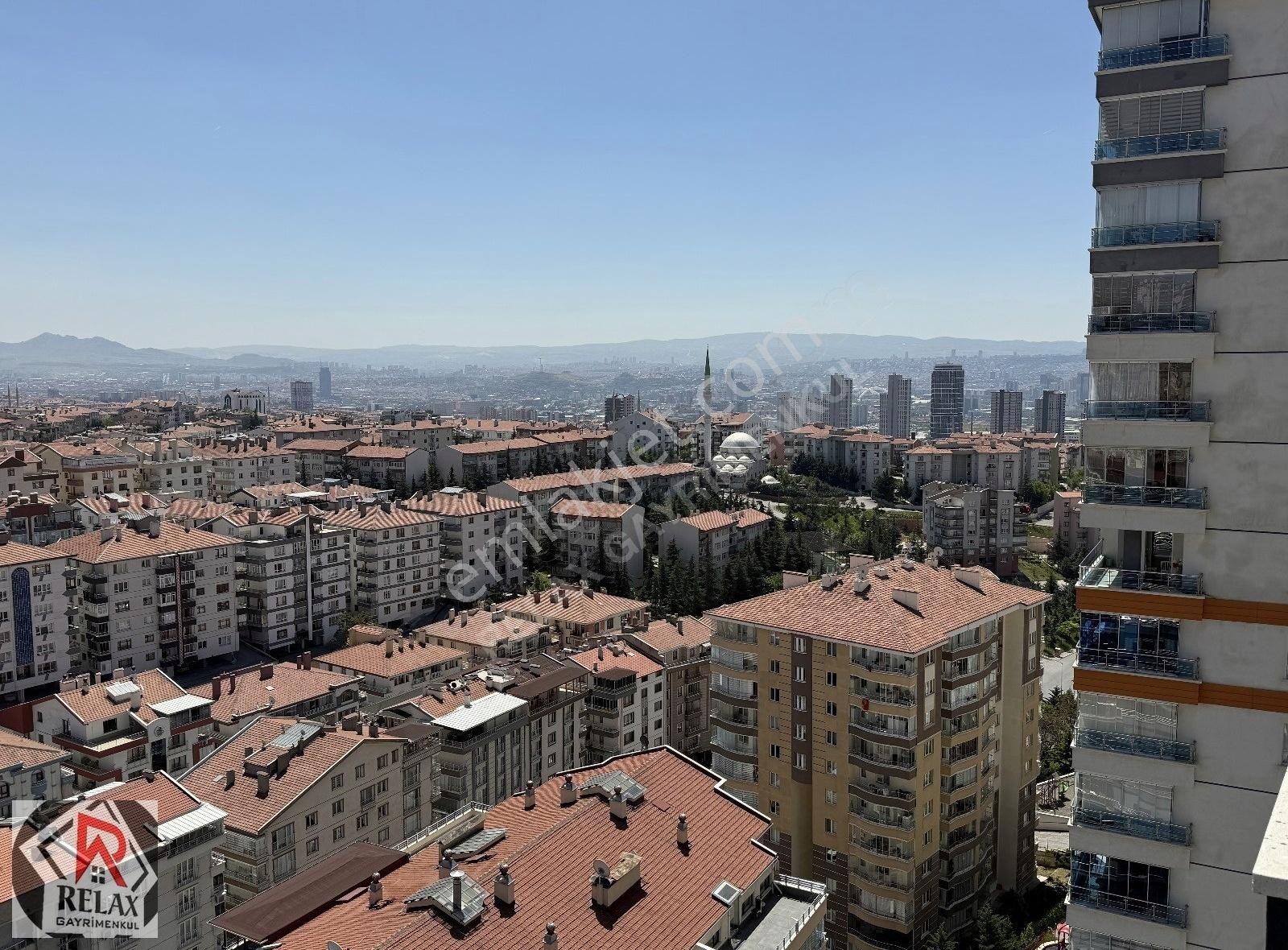 Relax'tan Seval Cd. Yanı Ank. Manzaralı 4+1 Fırsat Site Dairesi!