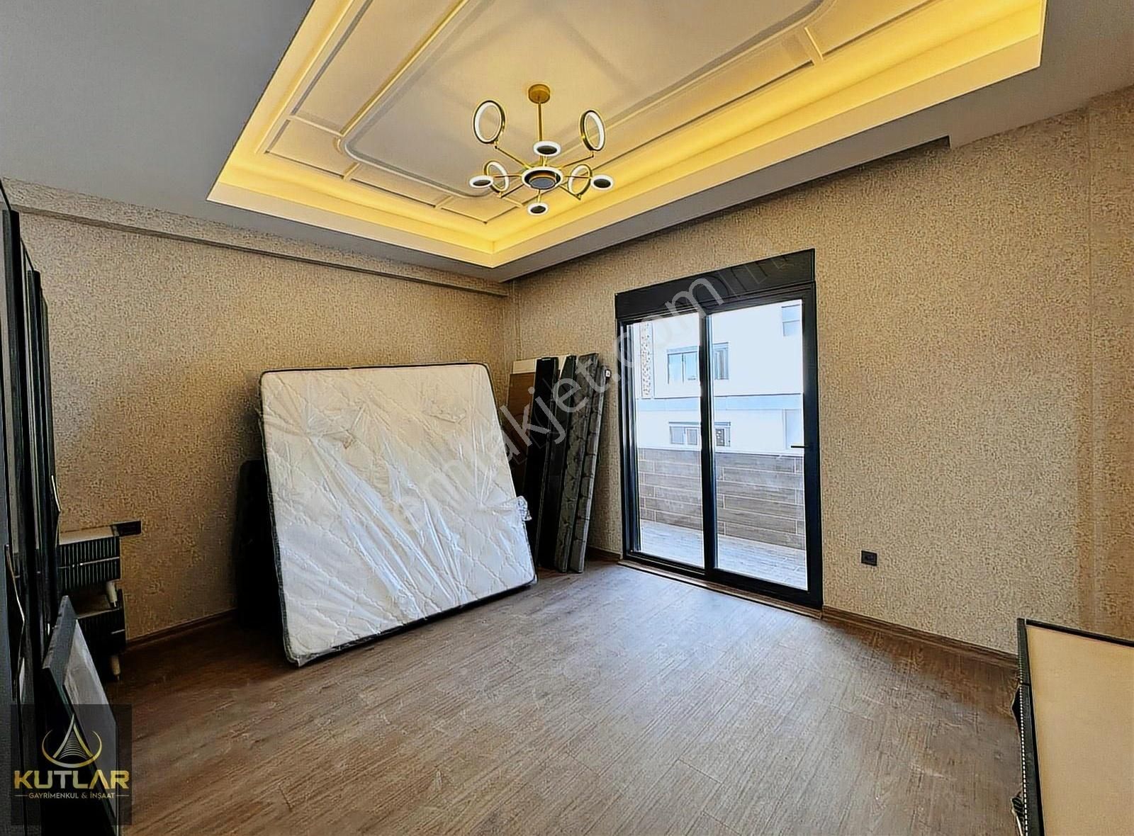 Kutlar'dan Vadi Park Civarı Satılık Ultra Lüx 3+1 Daire.