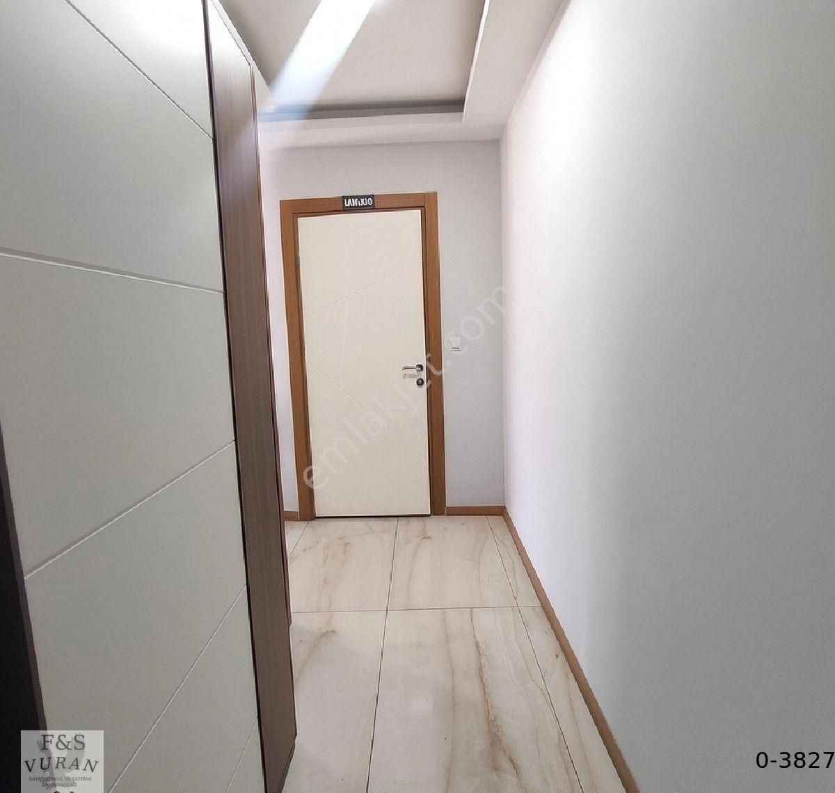 Yatırım İçin Kaçırılmaz Fırsat! Güzelhisar Mah. Rönesans Plaza'da Yüksek Kira Gelirli 2+0 Ofis - Görsel 9