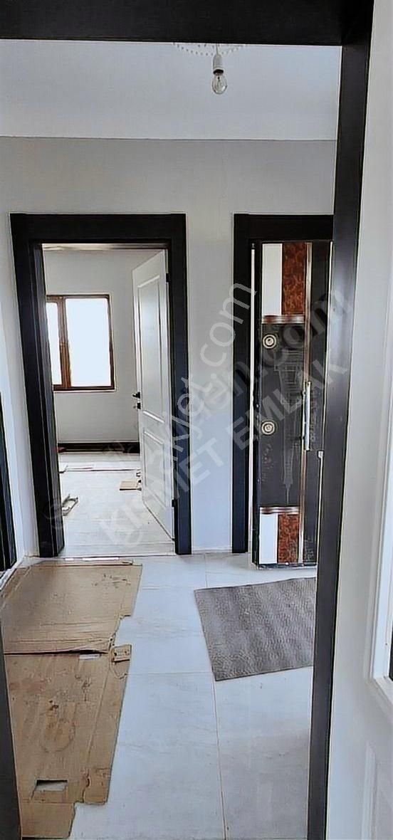 Kısmet Emlak'tan Pecenek Mah. 450m2 Üzerinde 2+1 Evli Hobi Bahce - Görsel 7