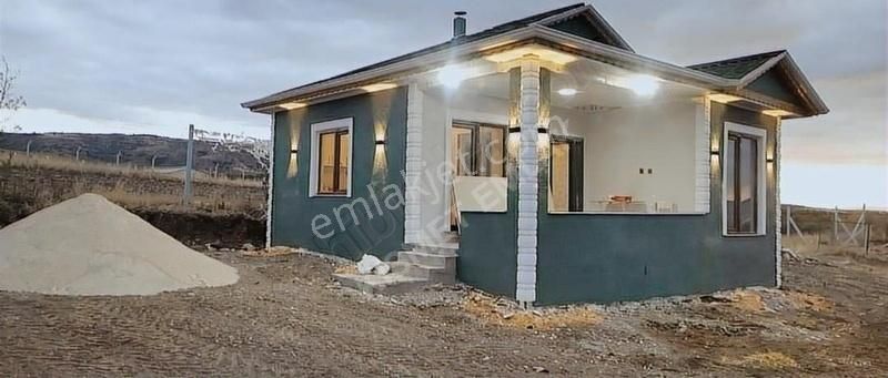 Kısmet Emlak'tan Pecenek Mah. 450m2 Üzerinde 2+1 Evli Hobi Bahce - Görsel 14