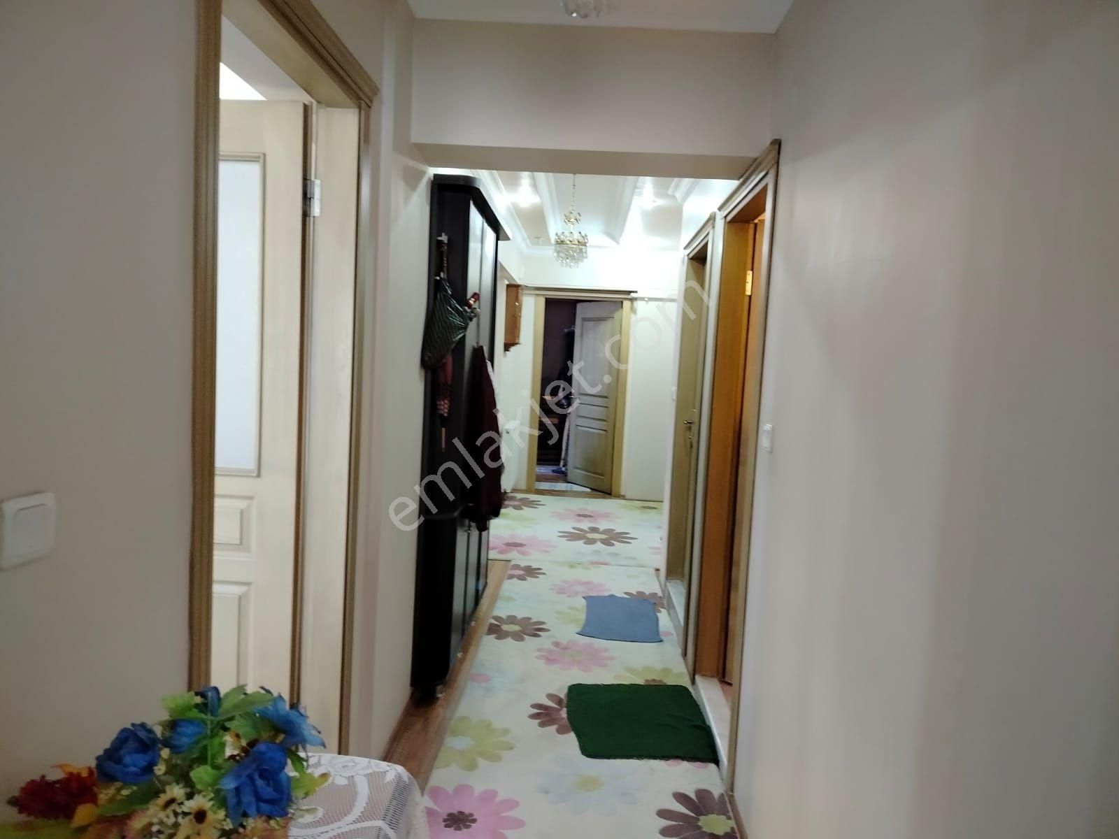 Satılık 125 M2 3+1 Asansörlü Doğalgazlı Çift Cepheli Çift Balkonlu - Görsel 17