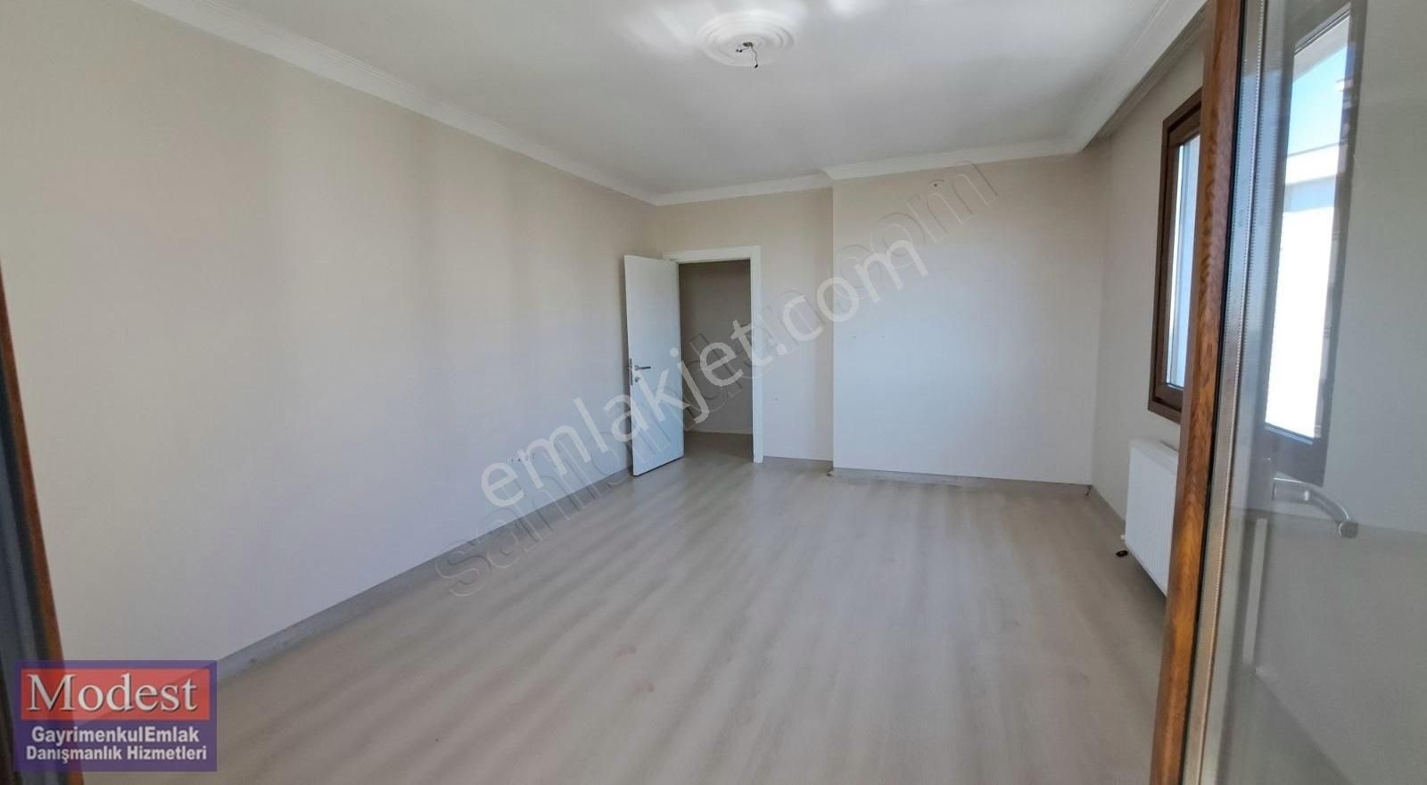 Modest Den Uğurmumcu Merkezde Satılık 4+1 Daire - Görsel 14