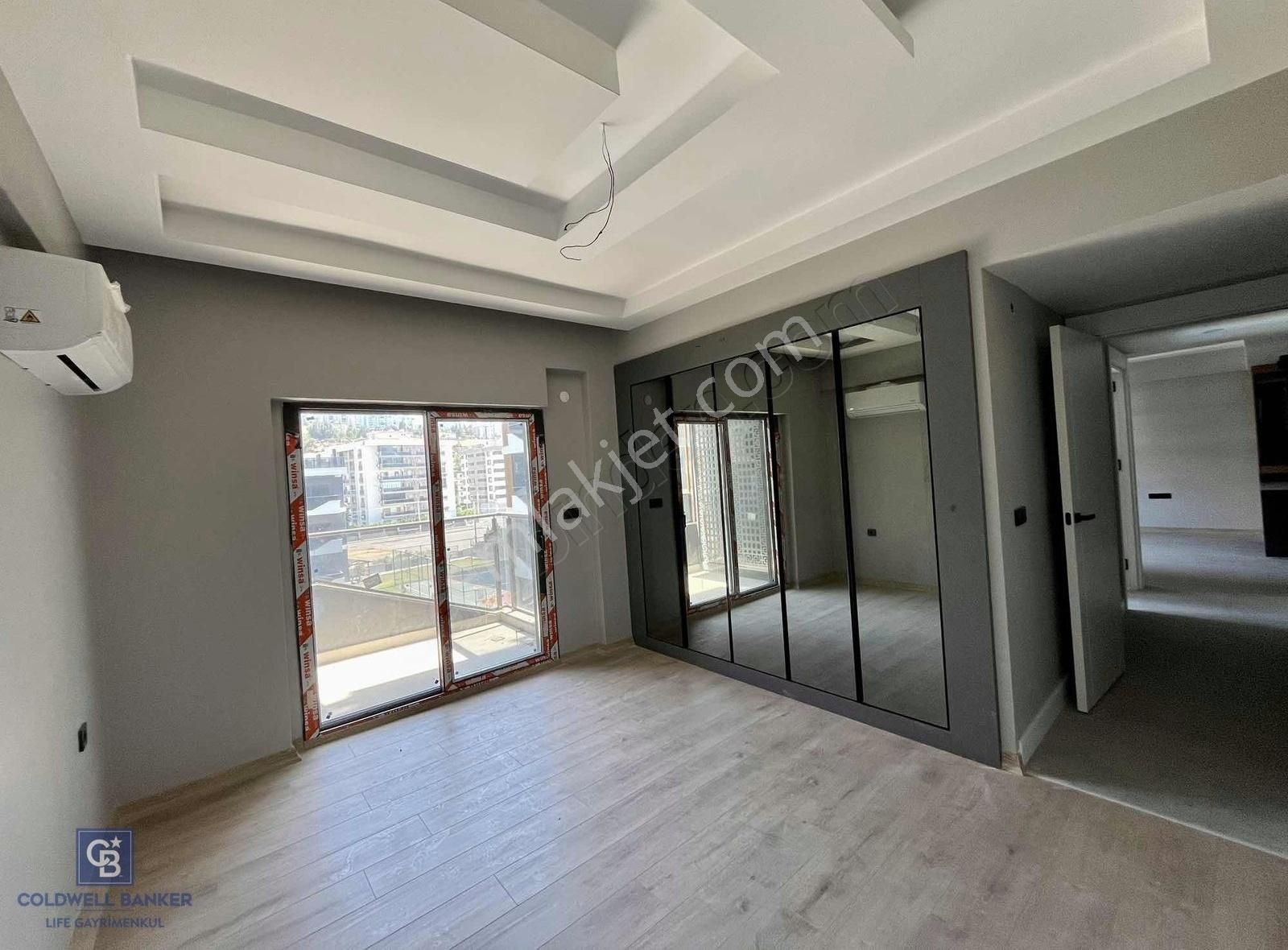 Çiğli Azel Delux Sitesi Havuz Cephe Satılık 2+1 Sıfır Daire - Görsel 28