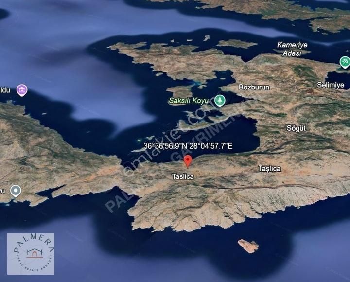 Serçe Limanına Yakın 230 M2 Yol Kenarı Arazi