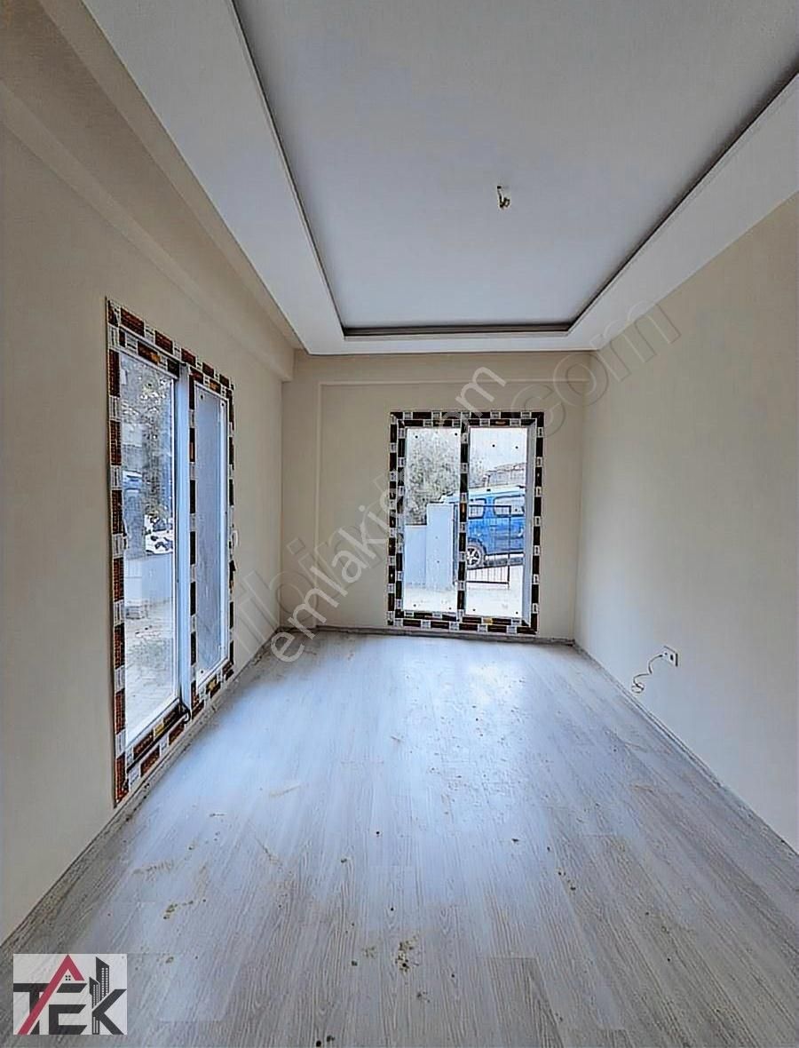 Bornova Merkeze Yürüme Mesafesinde Kızılay Da 2+1 Kapalı Mutfak