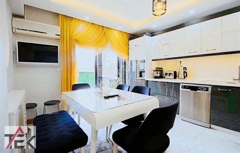 Medikal Point'in Karşısında Muhteşem Teraslı Dubleks 4+1 - Görsel 13