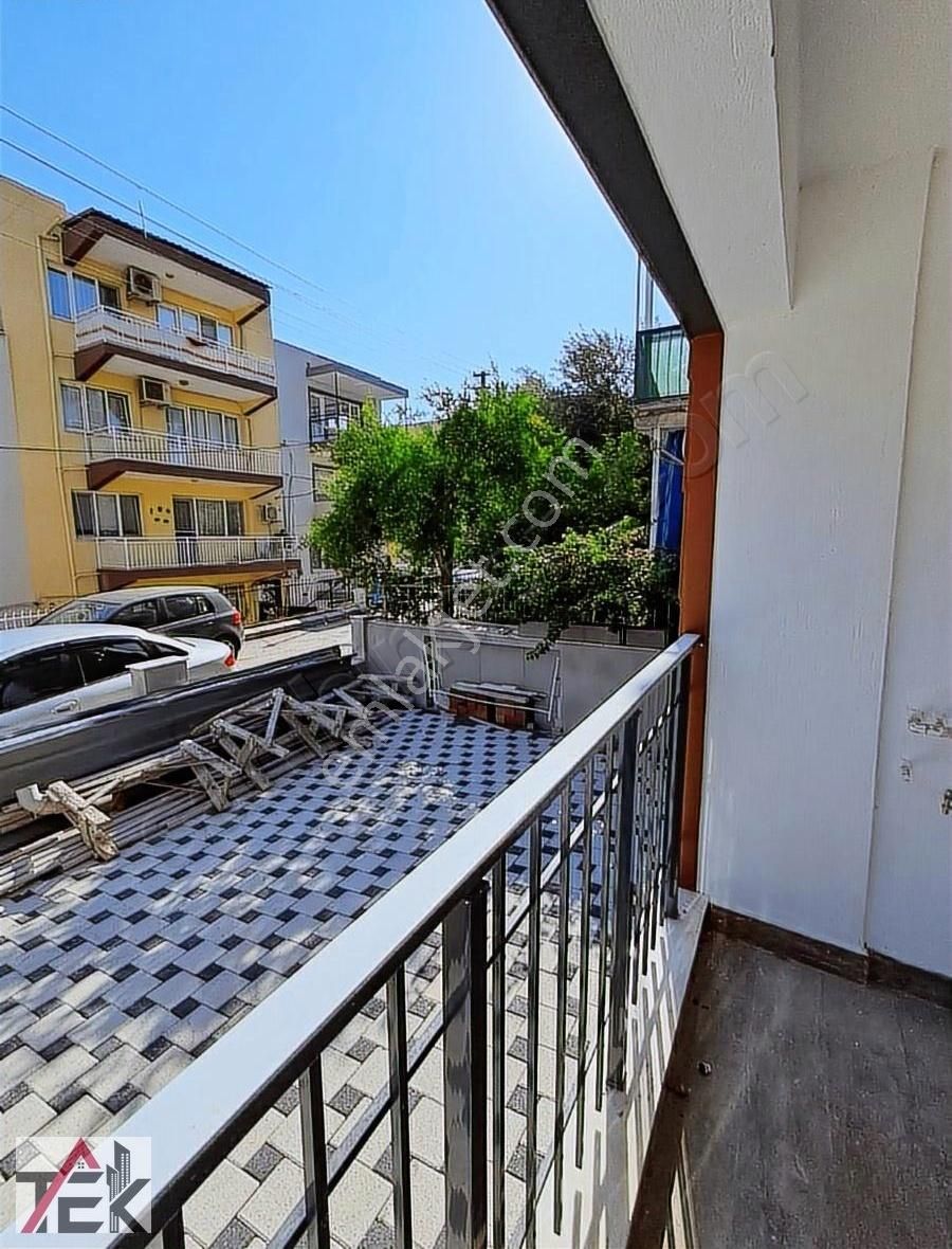 Bornova Merkeze Yürüme Mesafesinde Geniş 1+1 Ler Lansmana Özel - Görsel 2