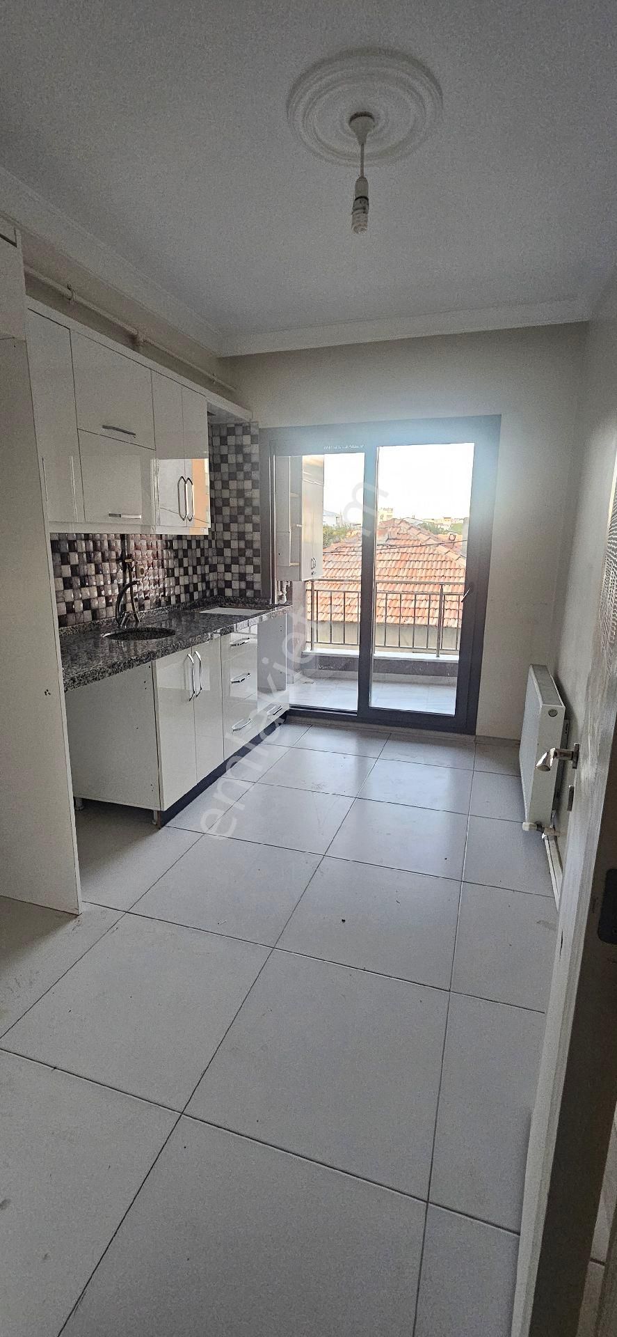 Atatürk Mah 3+1 Asansörlü Otoparklı Ebeveyn Banyolu 1.kat Satılık Daire - Görsel 4