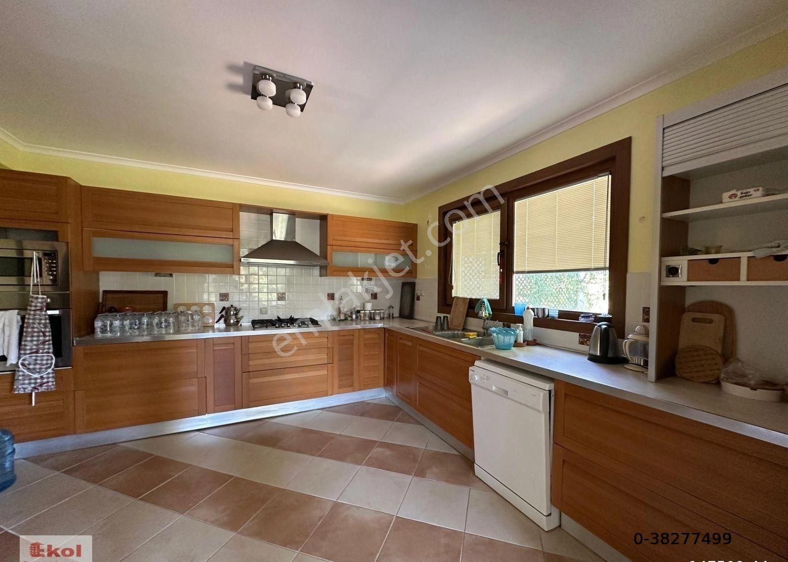 Kemer Çamyuvada Havuzlu Villa İçerisinde Satılık Villa - Görsel 6