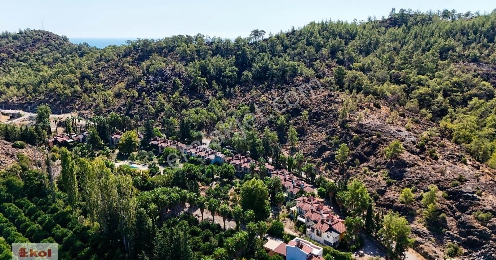 Kemer Çamyuvada Havuzlu Villa İçerisinde Satılık Villa - Görsel 2