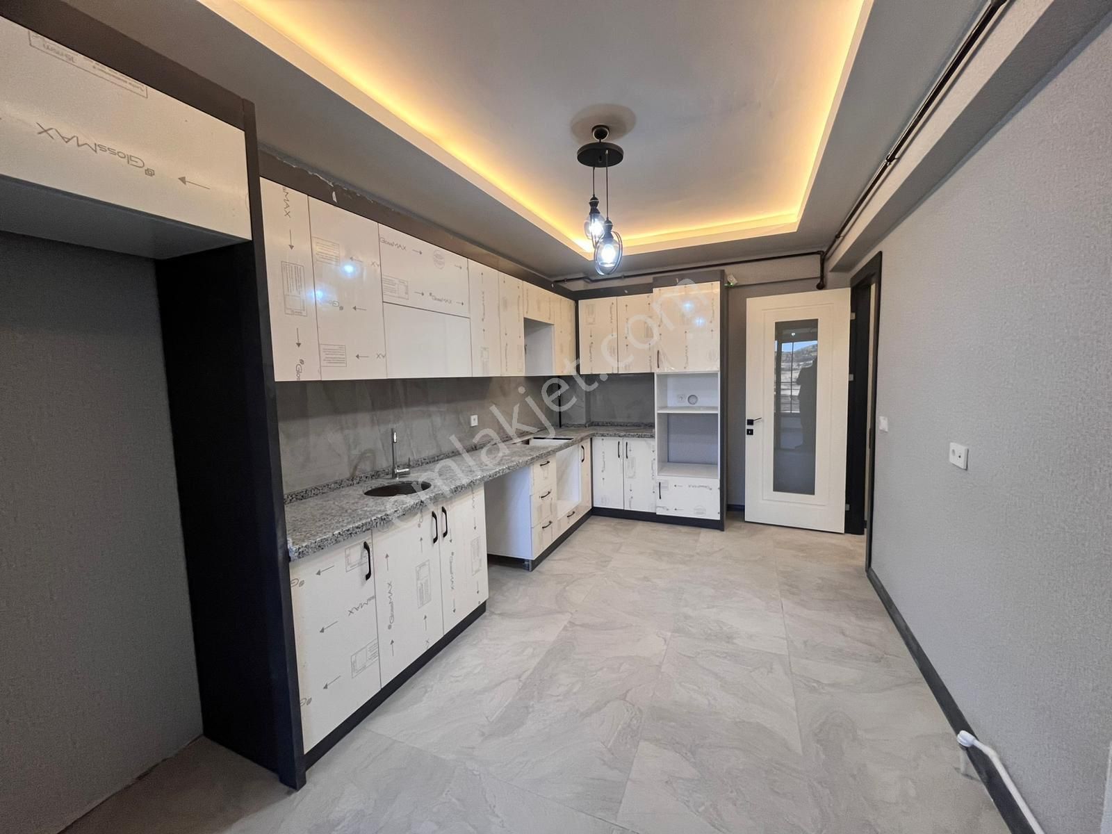 Altındağ Karapürçek Site İçerisinde Full Yapılı 3+1 12. Kat Asansörlü Pazarlıksız - Görsel 18