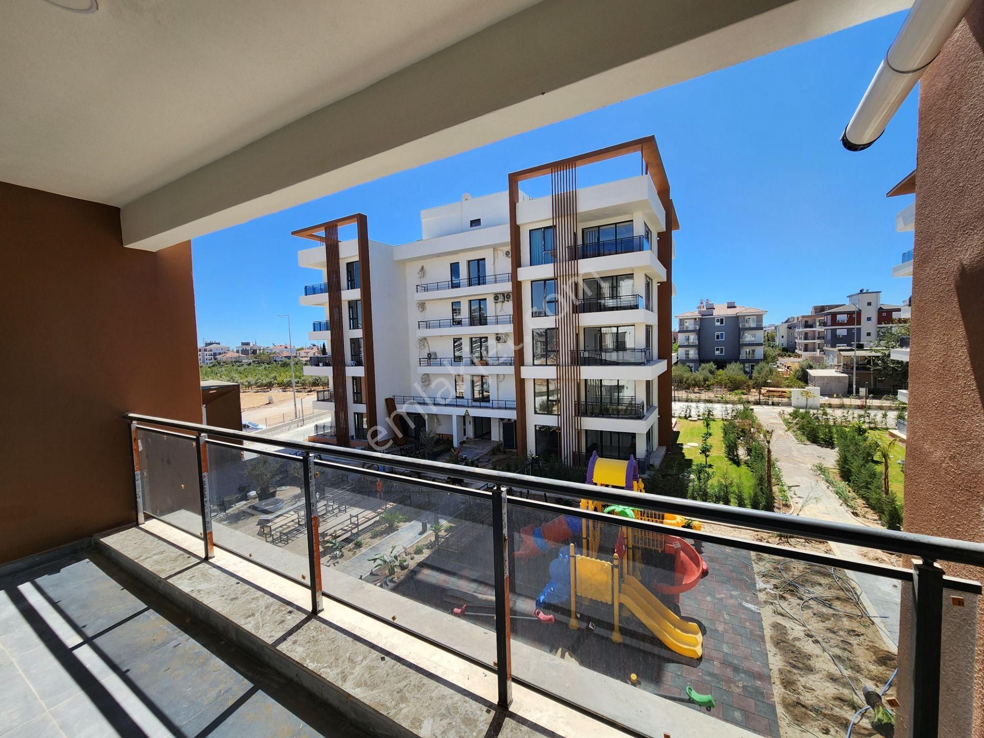 Yeniköy'de Sıfır Lux Sitede Eşyalı Kiralık Sıfır 1+1 Lux Daire - Görsel 27