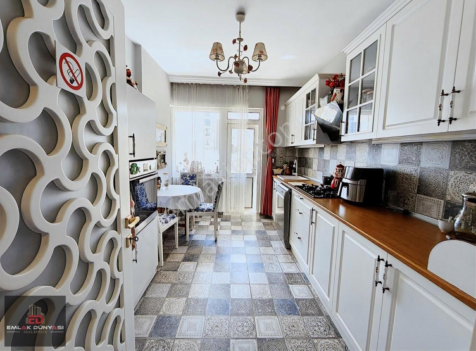 Konyaaltı Uncalı Da Cadde Üstünde Bakımlı 3+1 Satılık Daire - Görsel 21