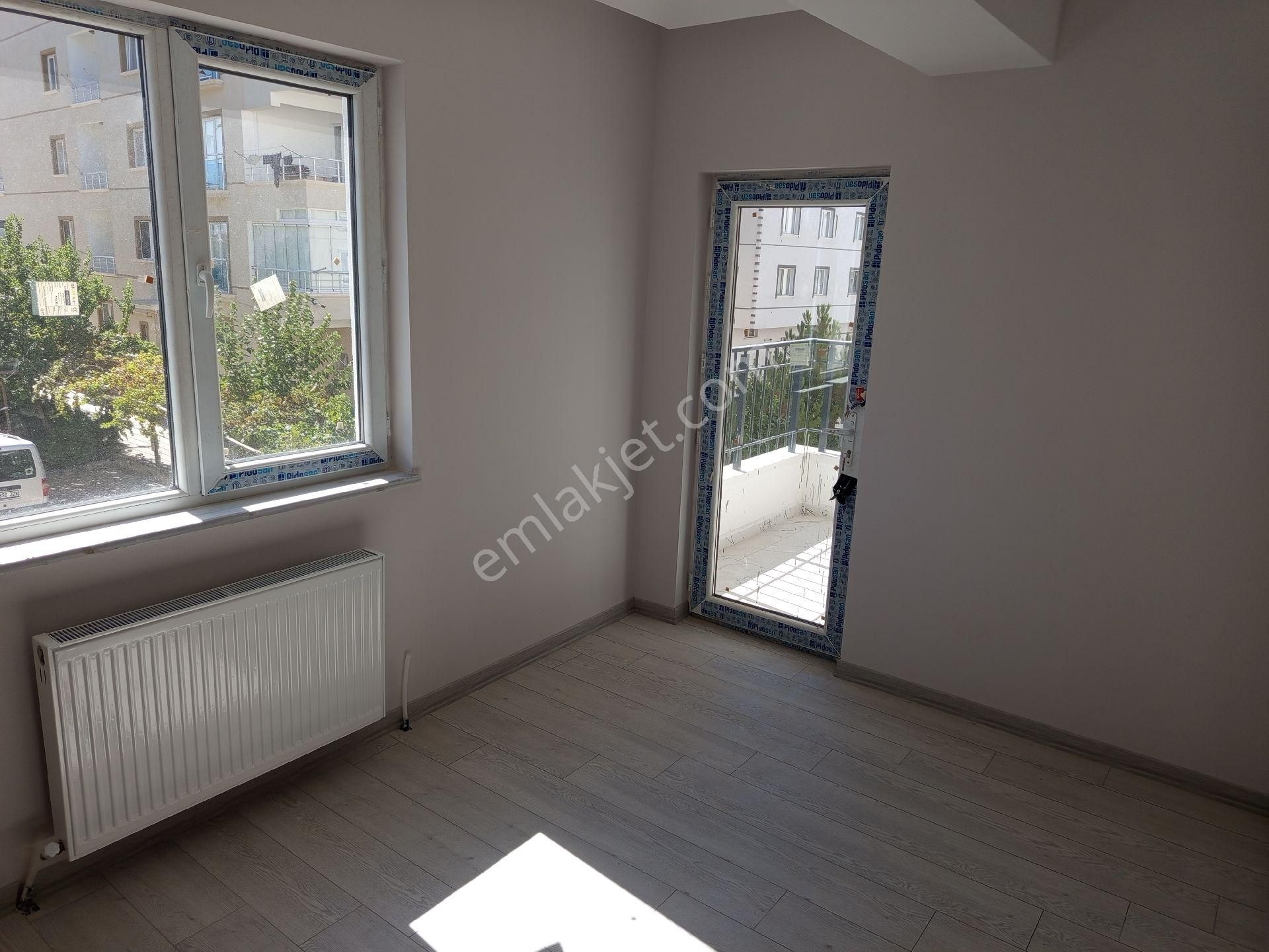 Gökçek Bulvarına Bir Bina Katta 3+1 Ebeveyn Banyolu Asansörlü Sıfır İskanlı Daireme - Görsel 9