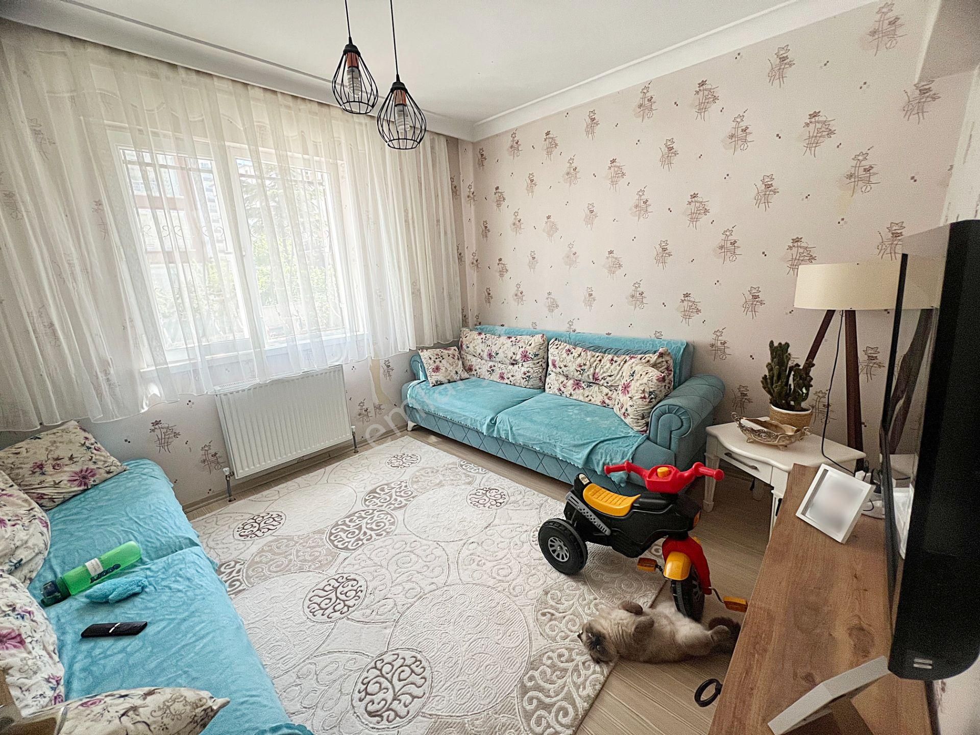 Kaletepede Ünsal Cad Yakını Ful Yapılı Merkezi Isıtma Geniş 3+1 - Görsel 16