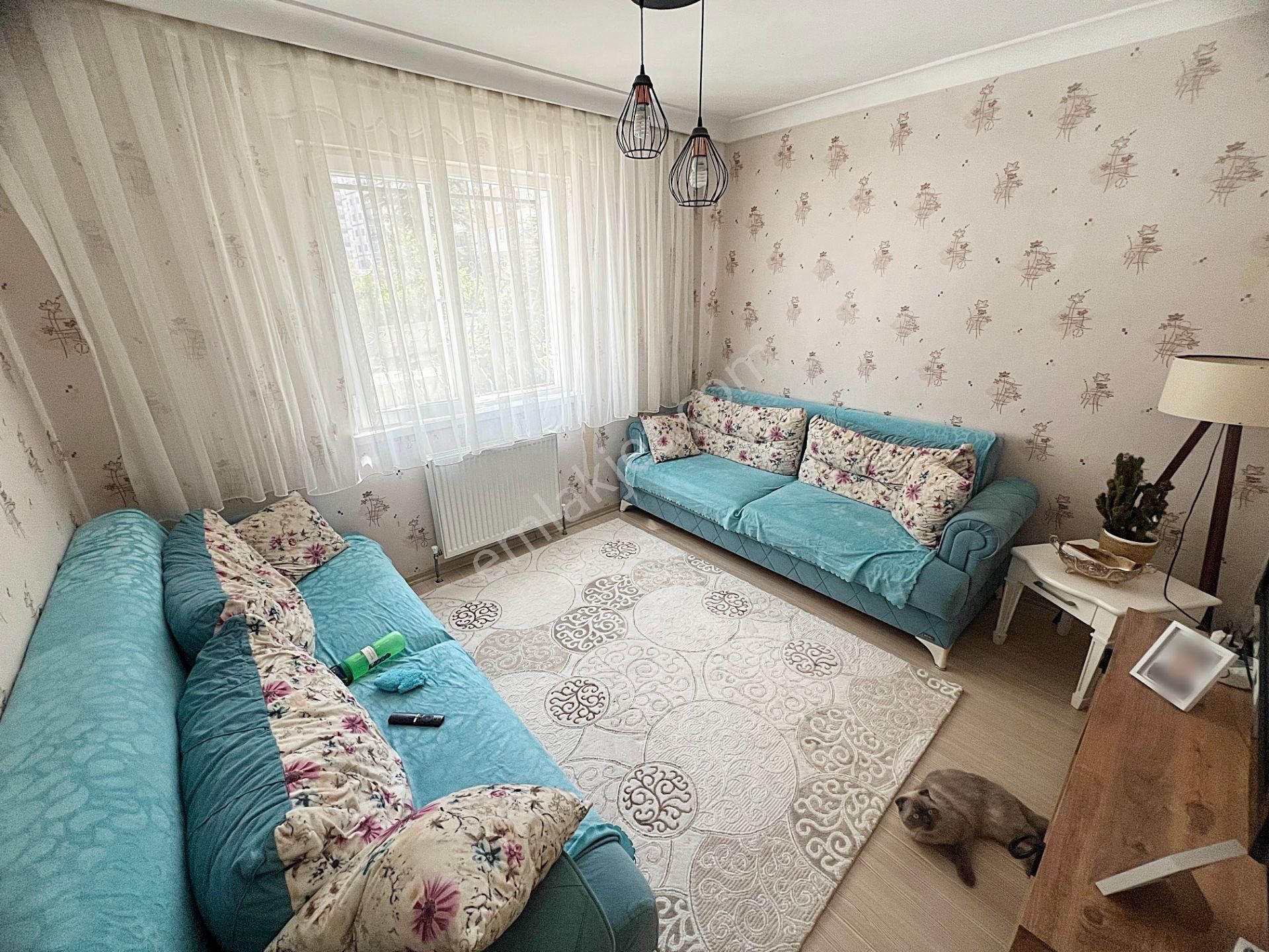 Kaletepede Ünsal Cad Yakını Ful Yapılı Merkezi Isıtma Geniş 3+1 - Görsel 19