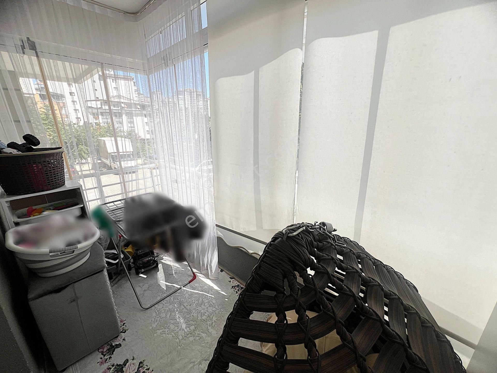 Kaletepede Ünsal Cad Yakını Ful Yapılı Merkezi Isıtma Geniş 3+1 - Görsel 24