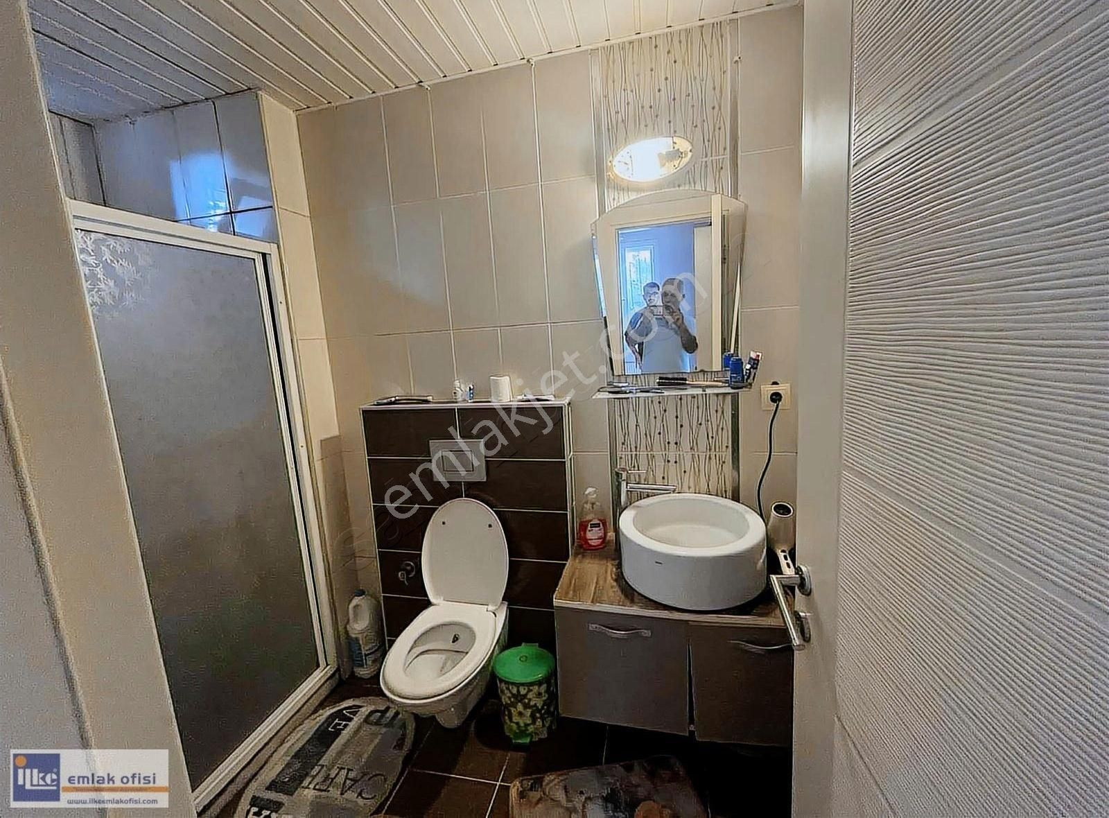 Bahçeli Evler Mahalesinde 1+1 Yüksek Giriş - Görsel 2