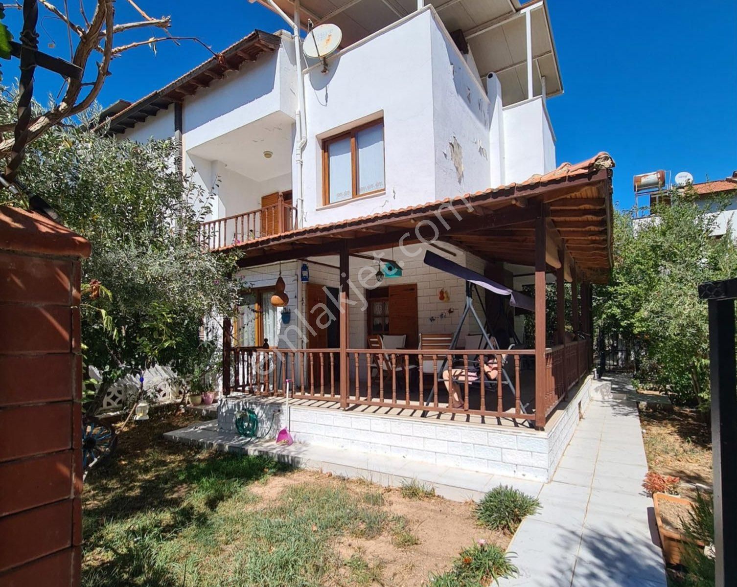 Seferihisar Doğanbeyde Satılık Villa Kelepir | Pazarlık Mevcut - Görsel 2