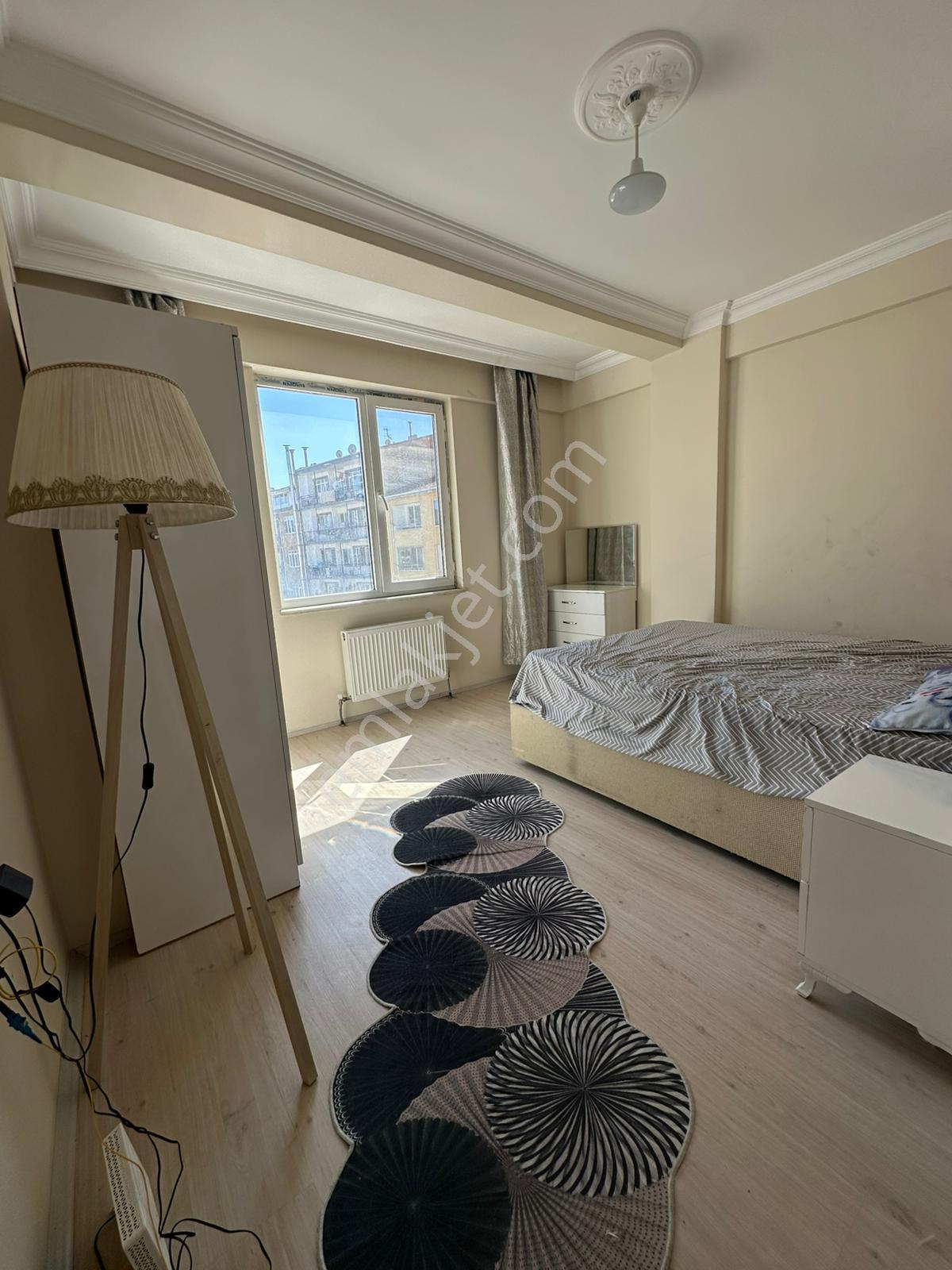 Sd847-sakarya Cd Ara Sokağı 2 Adet 2+0 Bakımlı Daire - Görsel 15