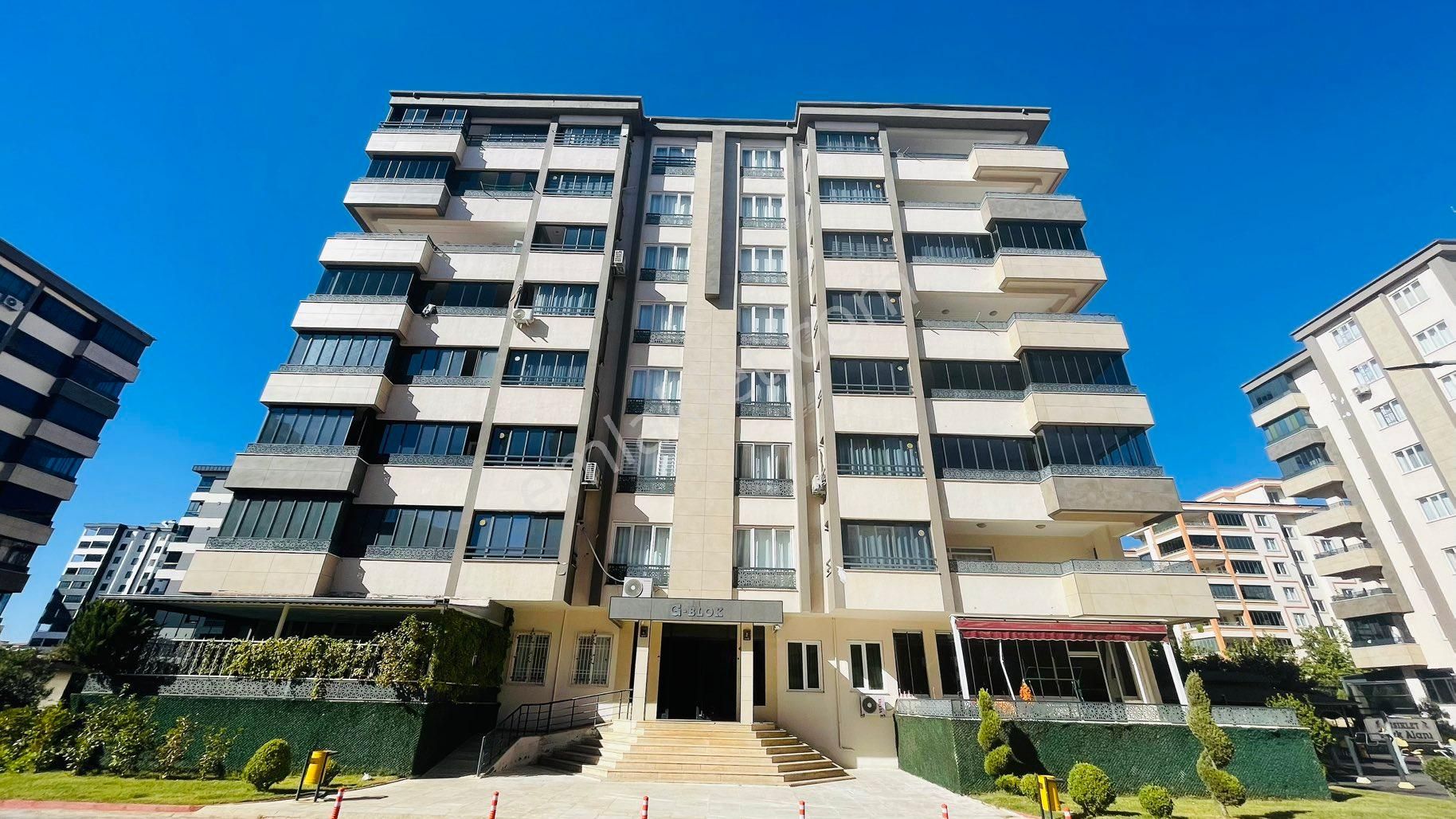 İbni Sina Mah.günsev 5 Sitesinde 3.5+1 Satılık Daire - Görsel 24