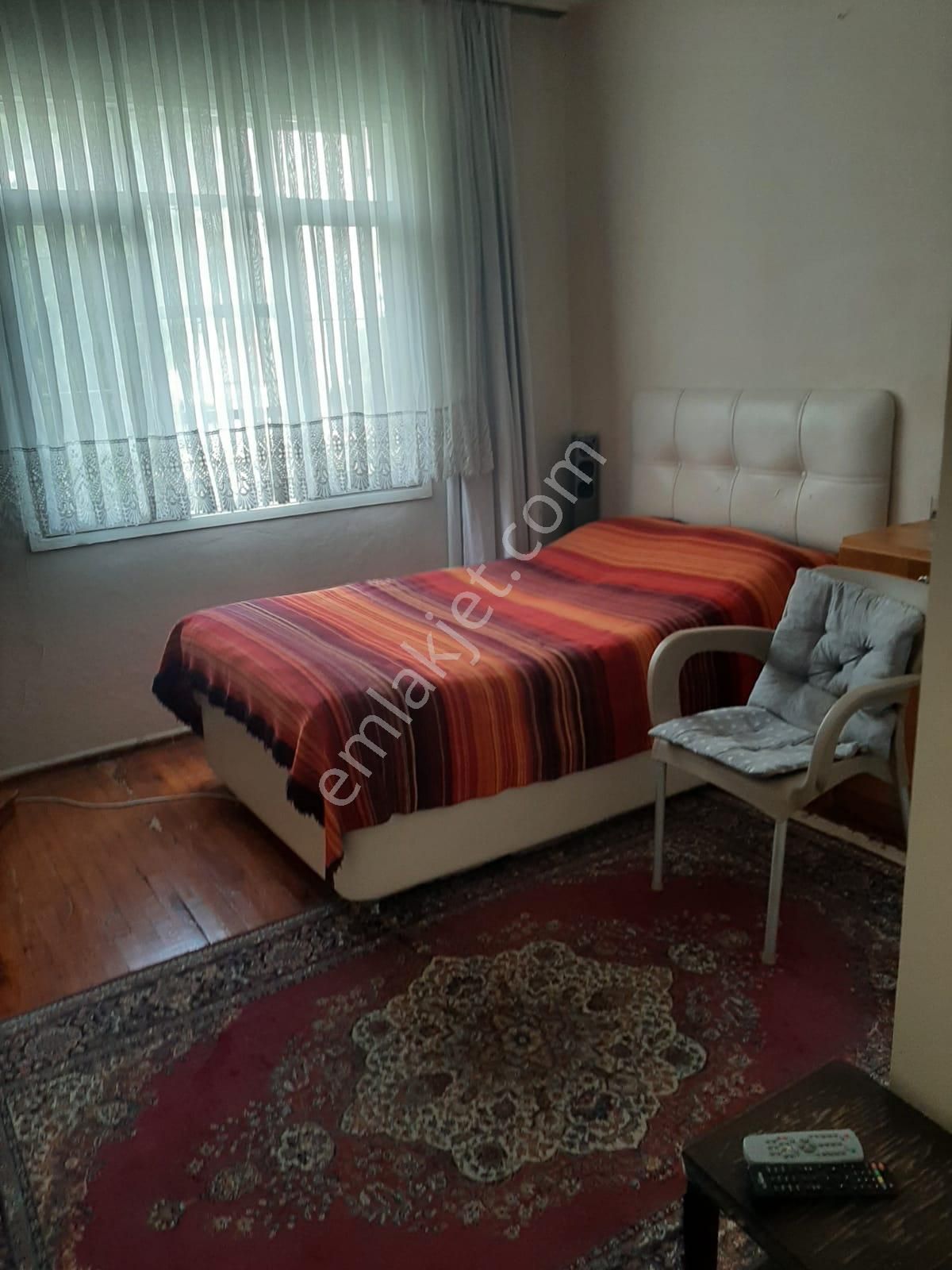 İzmir İli Karşıyaka İlçesi Bahçelievler Mahallesinde Satılık 3+1 Fırsat Daire - Görsel 6