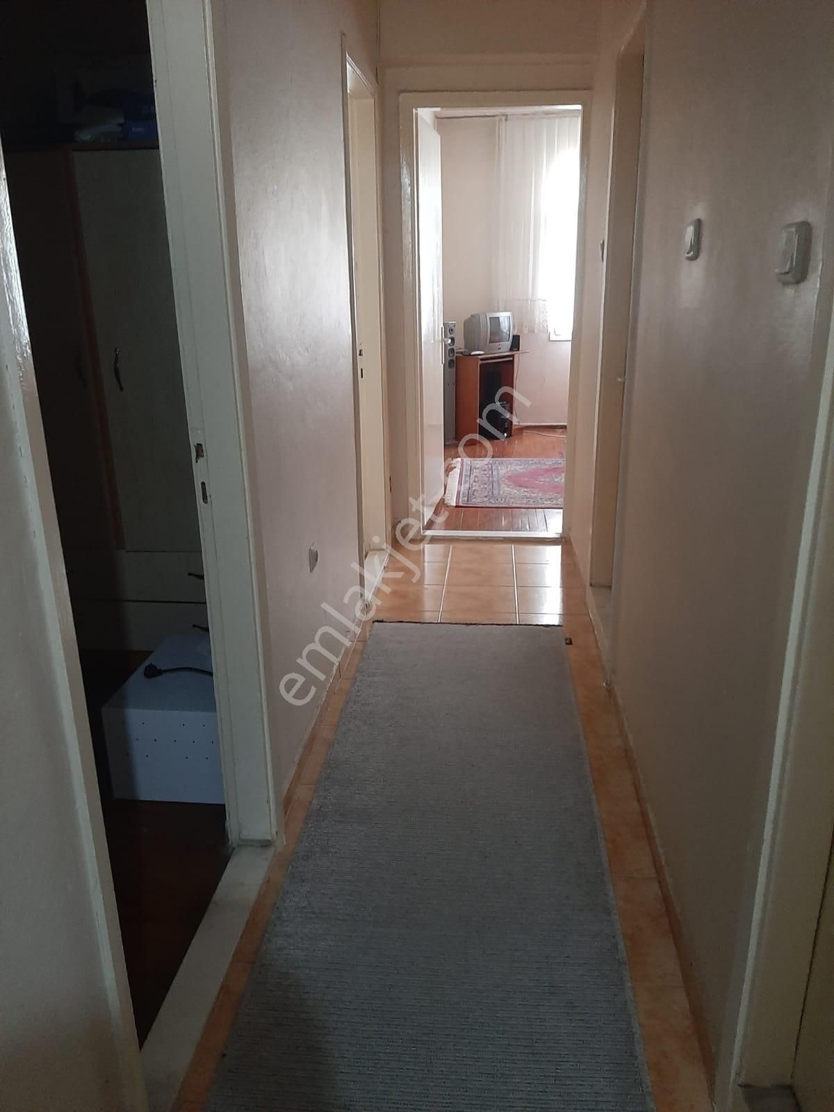 İzmir İli Karşıyaka İlçesi Bahçelievler Mahallesinde Satılık 3+1 Fırsat Daire - Görsel 11