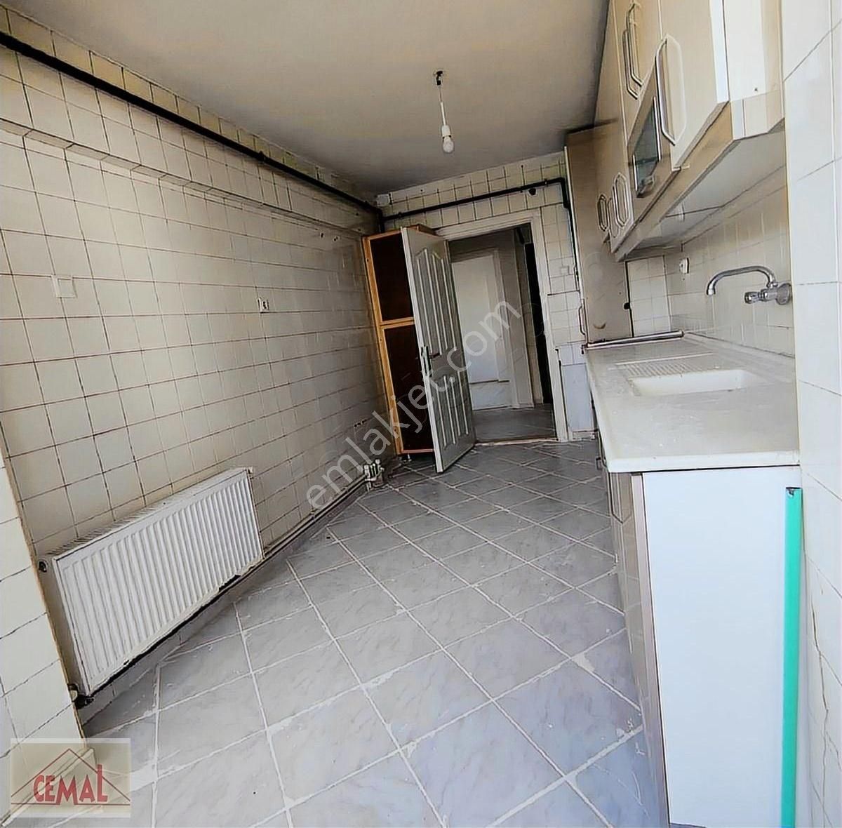 Cemal Emlak Bursa Yildirim Ankara Asfaltı 3+1 Tadilat Ve Boyası - Görsel 22
