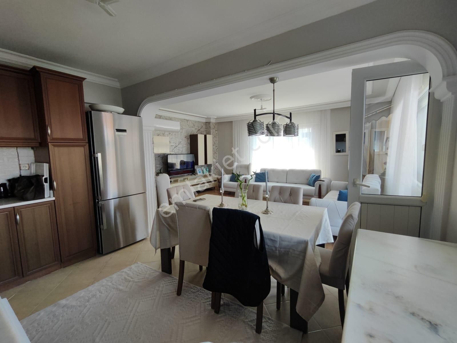 Kuşadası Ege Mahallesinde Satılık Doğalgazlı Daire - Görsel 16